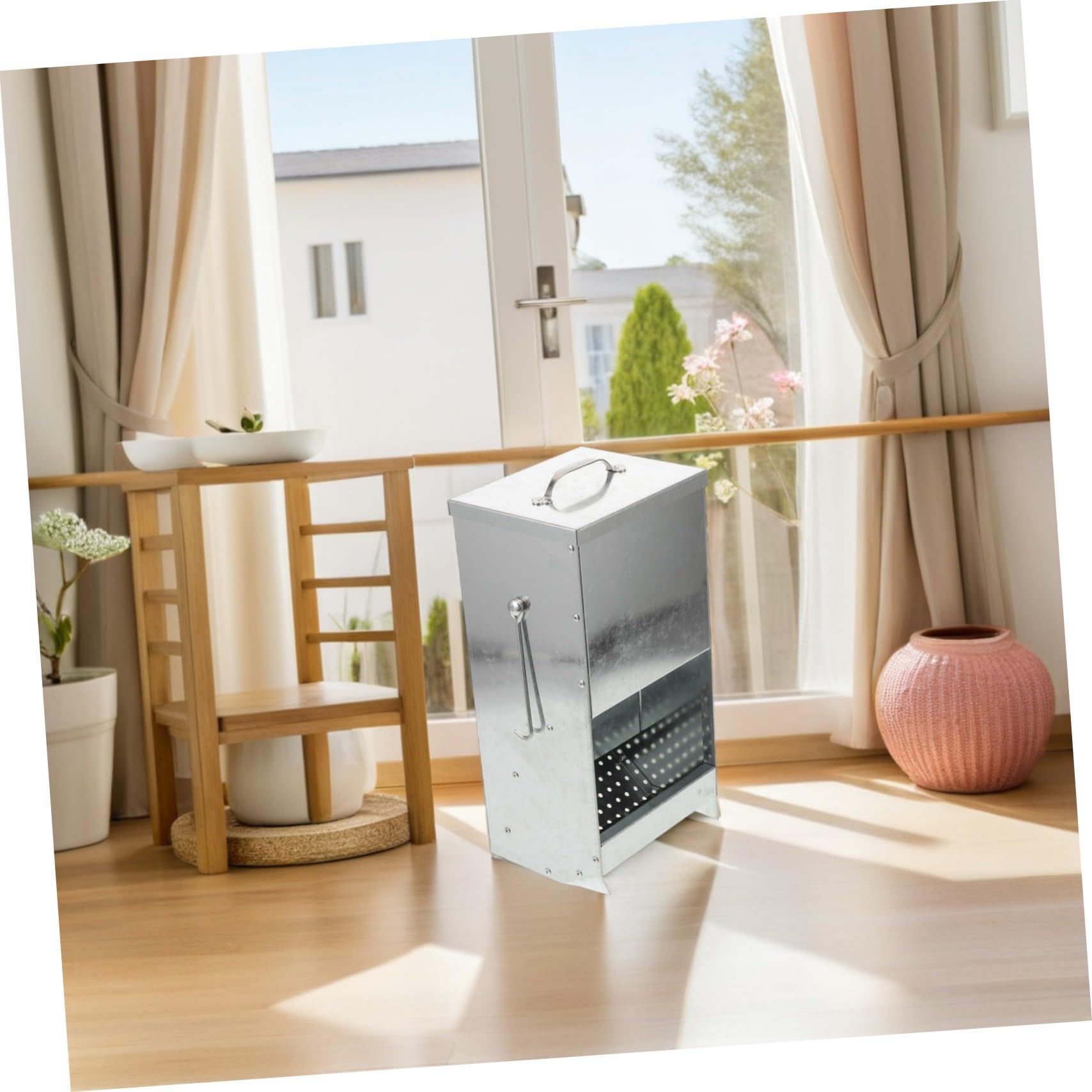 SUPVOX Metall-futternapf mit Doppelseitigen Haken für Kaninchen und Kleine Tiere Wetterfester Heuraufe Futterspender mit Magnetischem Deckel Vielseitig für Käfige und Außenbereiche