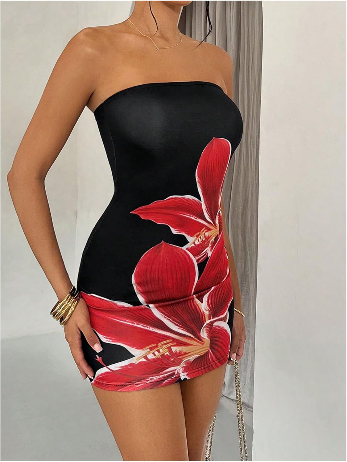 OYOANGLE Women's Floral Print Bodycon Tube Mini Dress Backless Slim Fit Strapless Bandeau Short Dresses Black and Red Large - Image 3