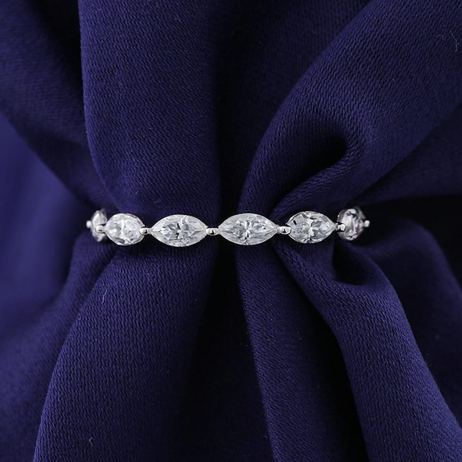 9 ct / 14 ct / 18 ct White Gold Rings for Women Engagement, Marquise with Moissanite, Silver Promise Ring