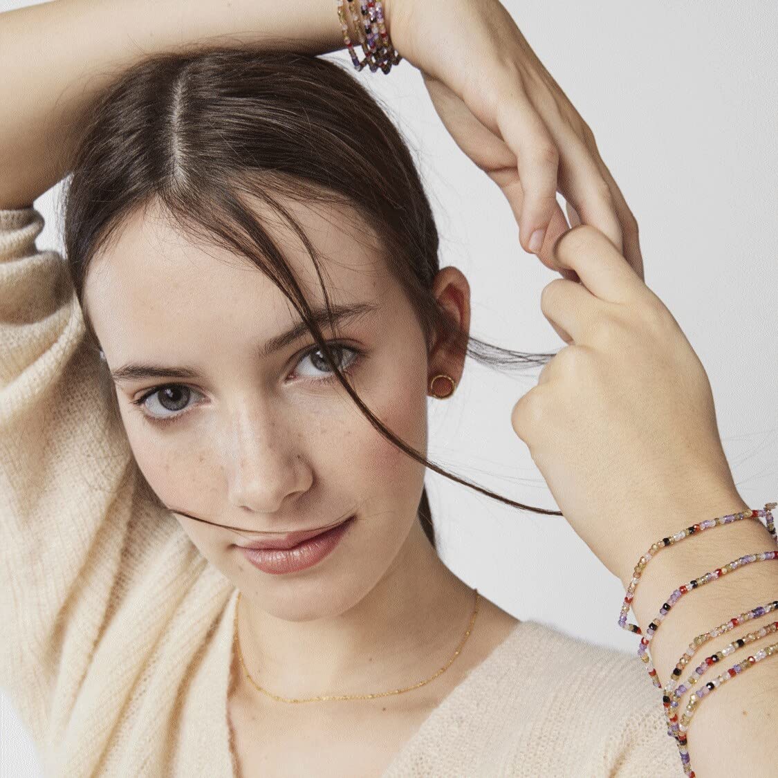 TOUS Pulsera de Oro de 18kt para Mujer con Zirconitas, 16 cm de Largo, Colorido y Versátil, Colección Color