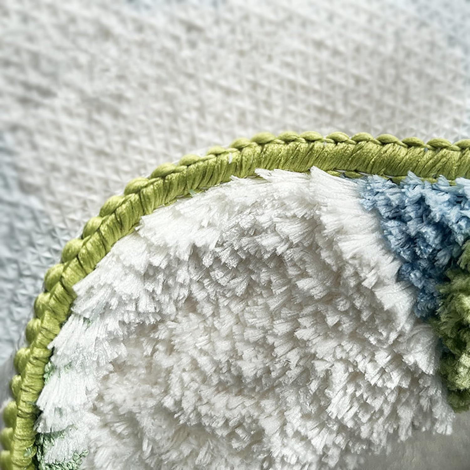 UKELER Moss Rug for Bathroom 3D Shag Rug for Kids Bedroom Non Slip Bath Mat Washable Absorbent Shower Bathtub Mat 35.4''x23.6''