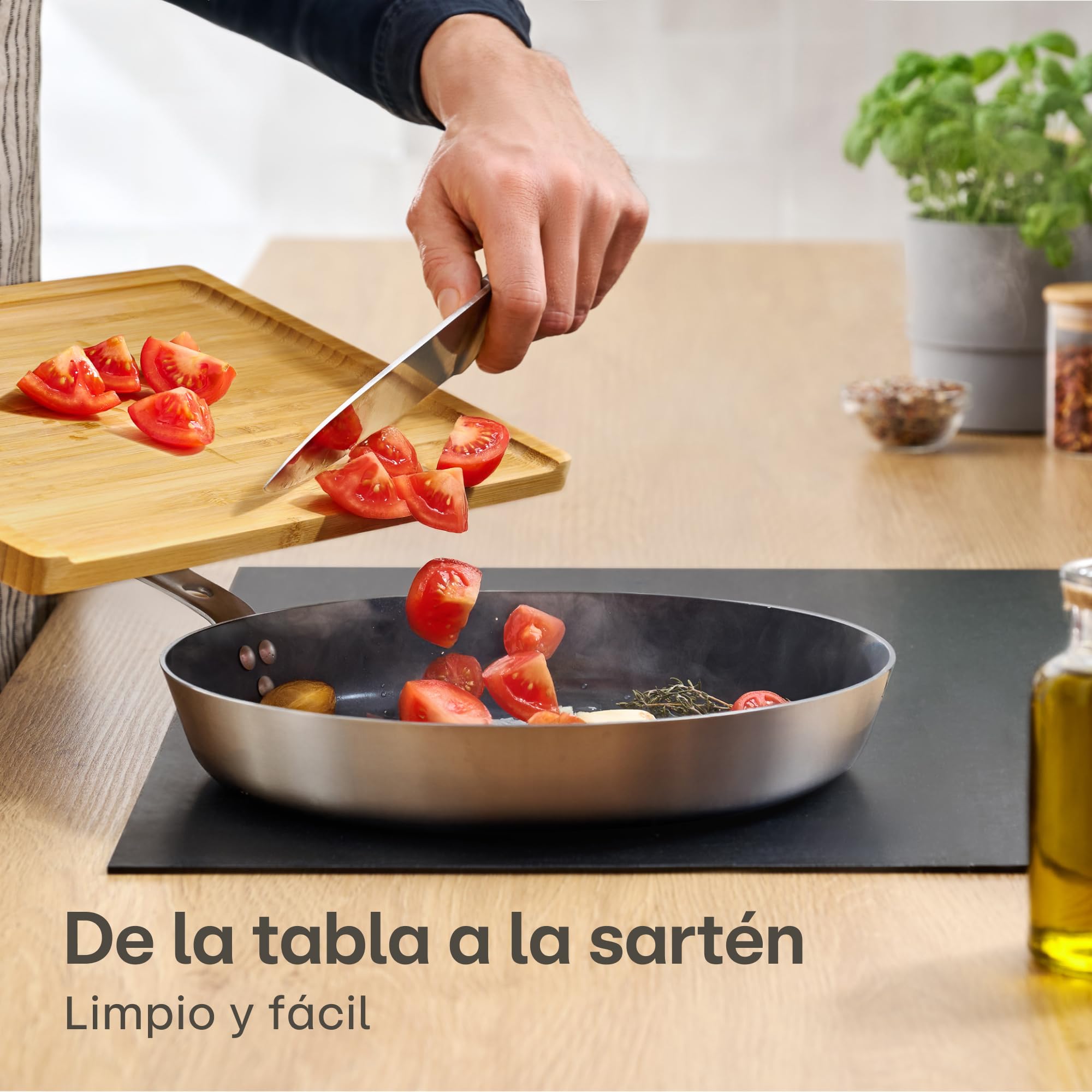 Praknu Tabla de Cortar Cocina Madera Bambú - Compacta 31,5 X 21,5 Cm - Con Ranura Para Jugo y Reversible - Bambú FSC® Para Verduras, Carne y Servir - Ahorra Espacio y Práctica