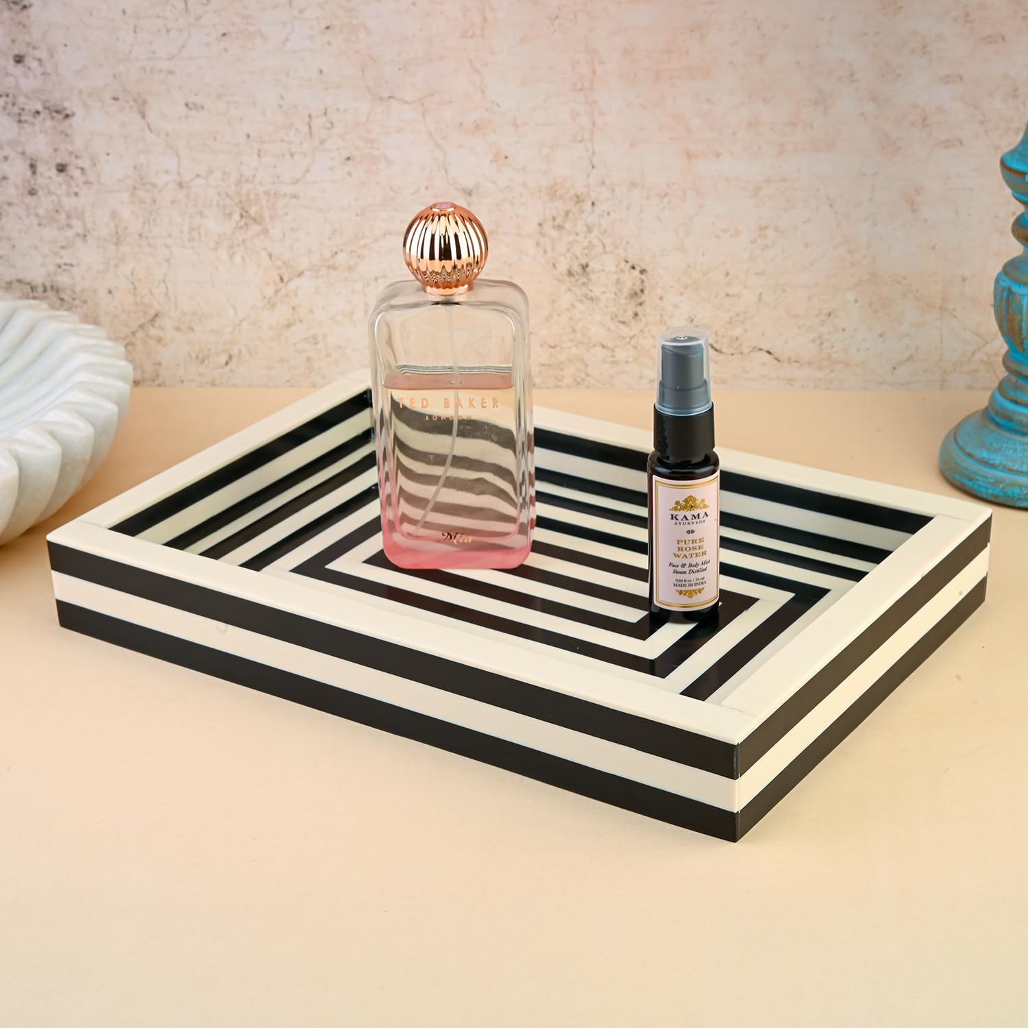 Perilla Home Designer-Serviertablett aus Kunstharz, gestreift, gemustert, für Frühstück, Snacks, Platte, Kaffee, dekoratives Tablett für Zuhause, Büro, Küche, Badezimmer, Ottomane, Tablett, rechteckig