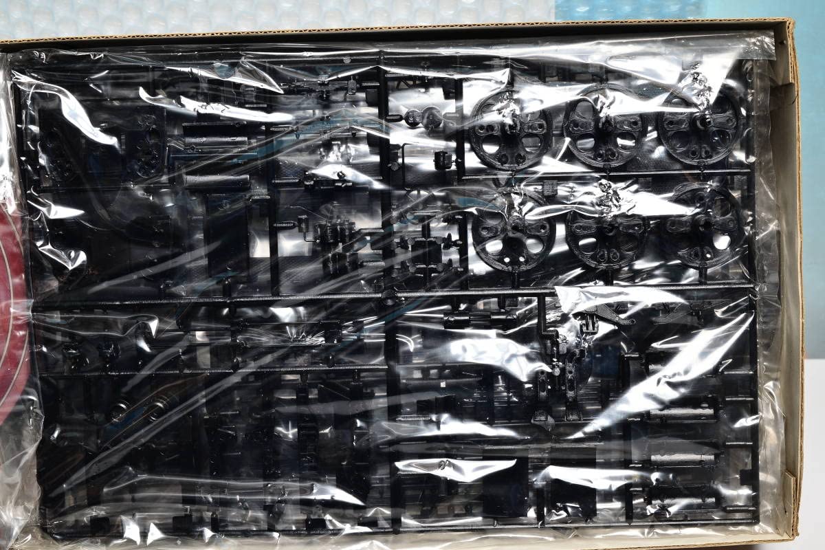 Amazon | 未組 オオタキ 1/50 やまぐち号 C571 蒸気機関車 陳列台 陳列