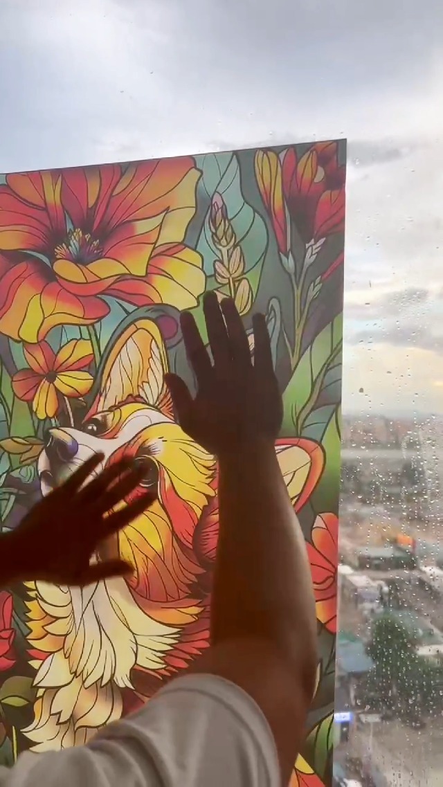 Película de ventana decorativa con diseño gótico de cruz miniatura 7