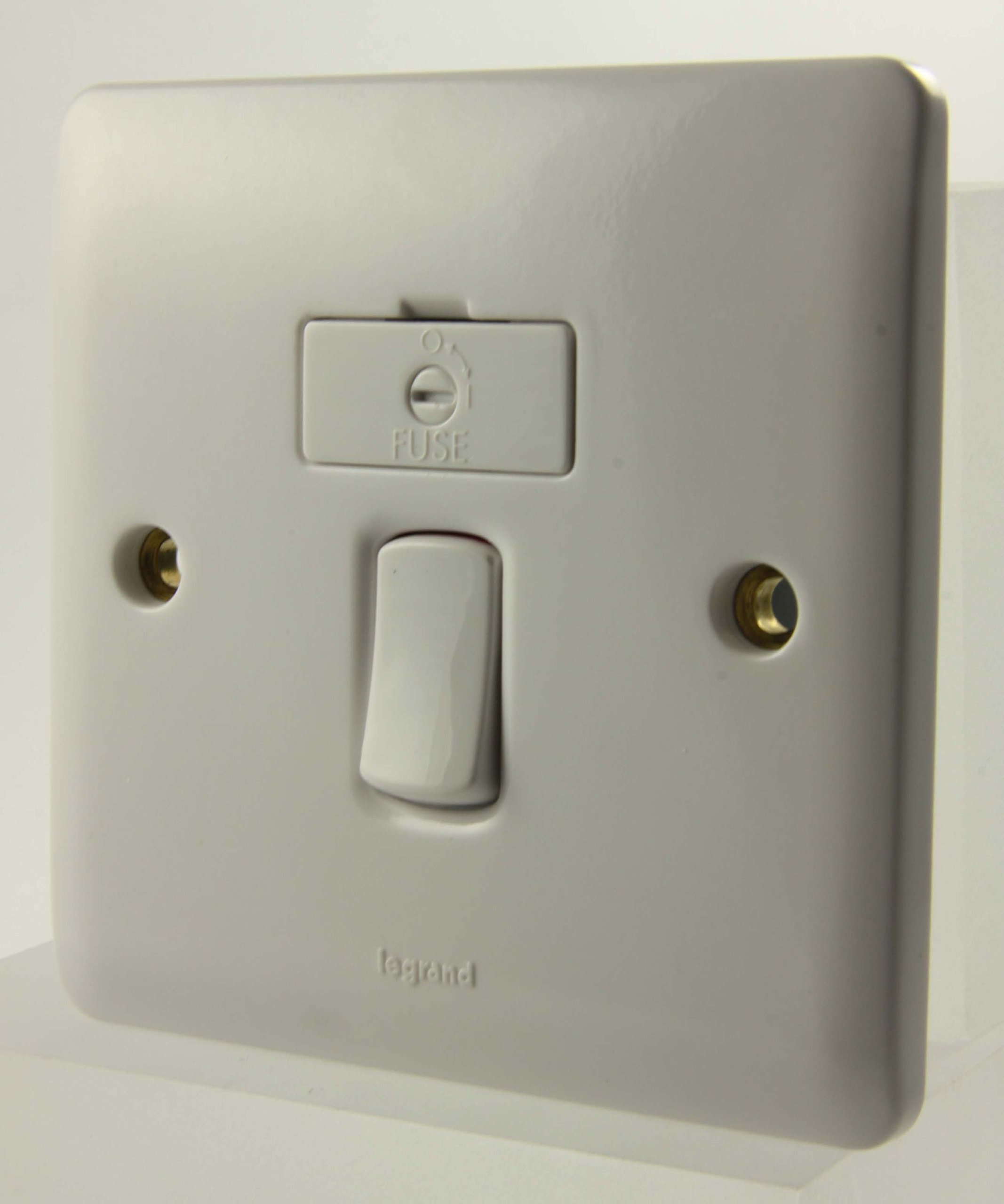 Legrand Synergy - 7300 35-13a Switched Fused Spur + Neon