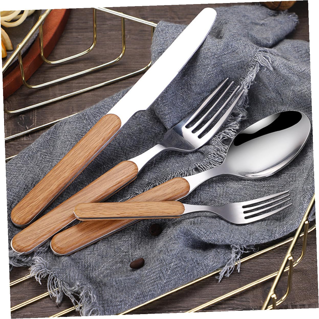 4pezzi Posate Stile Retrò Pz Forchetta Coltello Cucchiaio Manico Legno Lucidato Bordi Ergonomici Resistente