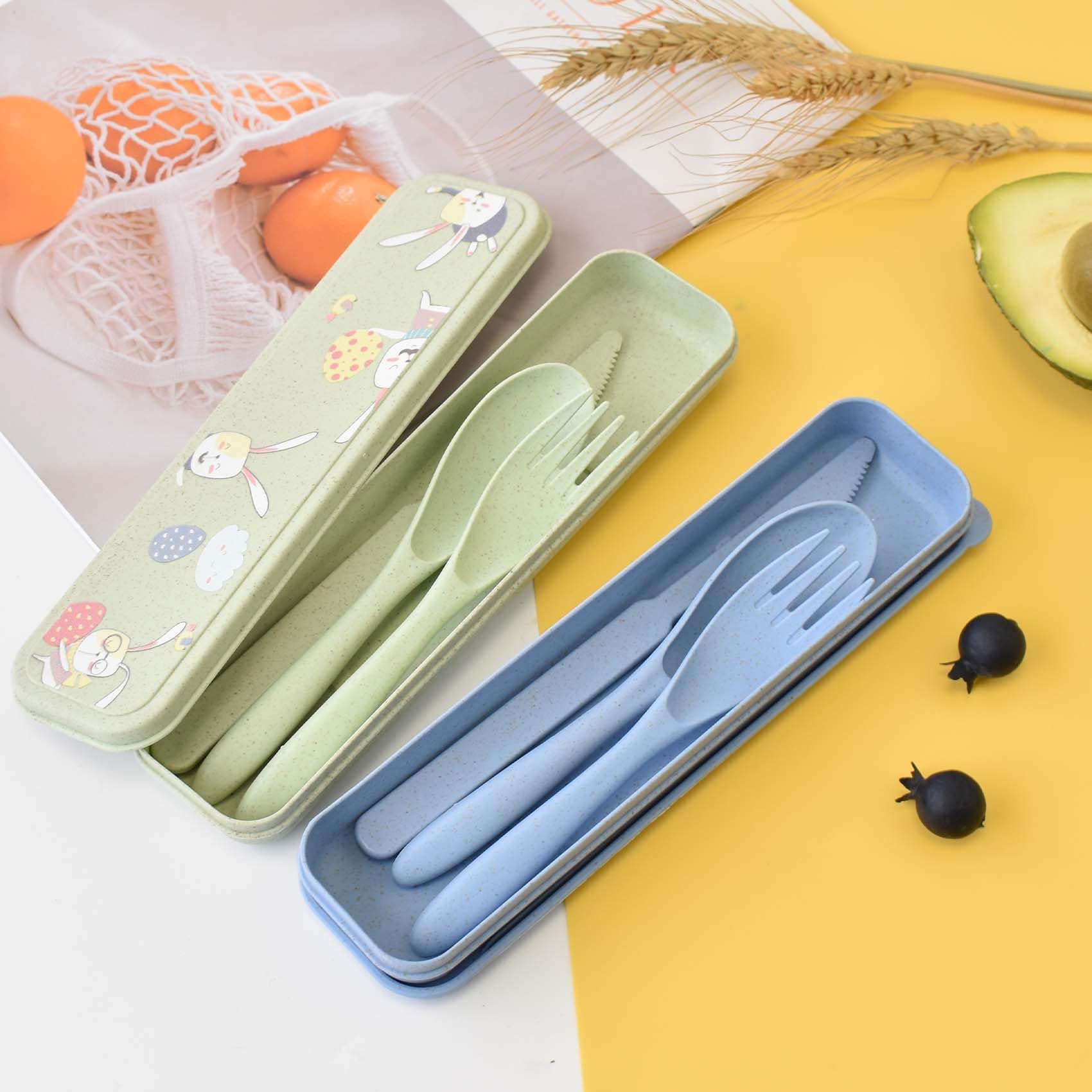 Lot De 4 Ensembles Couverts Plastique Réutilisables Motif Lapins Mignons - Boîte Incluse - Idéal Camping, Pique-Nique, École