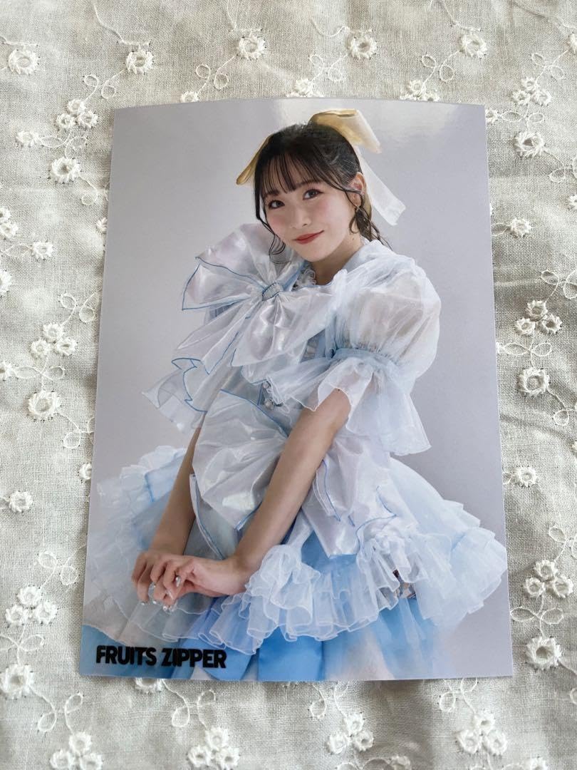 Amazon.co.jp: FRUITS ZIPPER キミコイ 生写真 真中まな : ホーム 