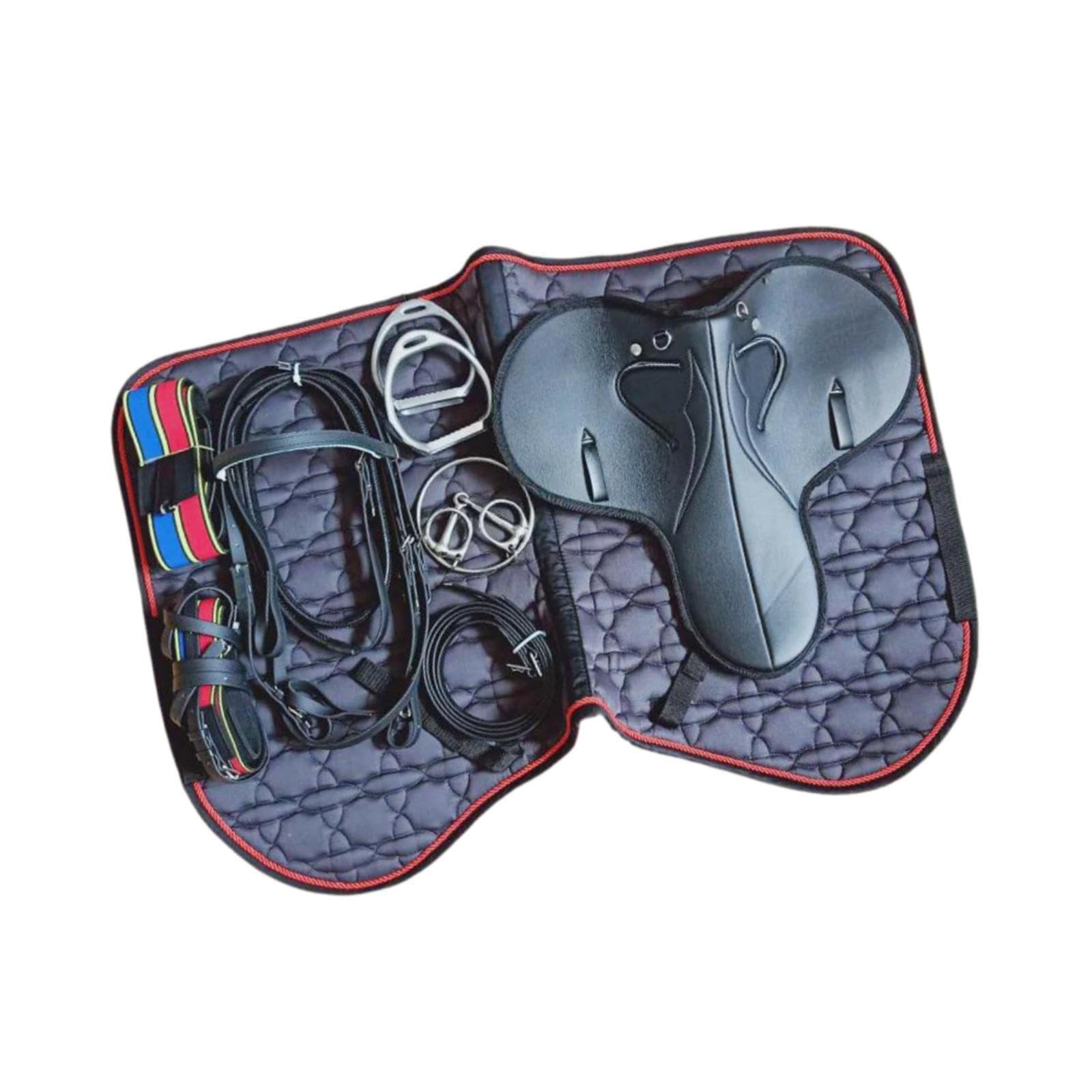 Silla de montar profesional para caballo, combinada con accesorios de colores brillantes que garantizan un alto rendimiento y una apariencia atractiva. Equipo ecuestre.