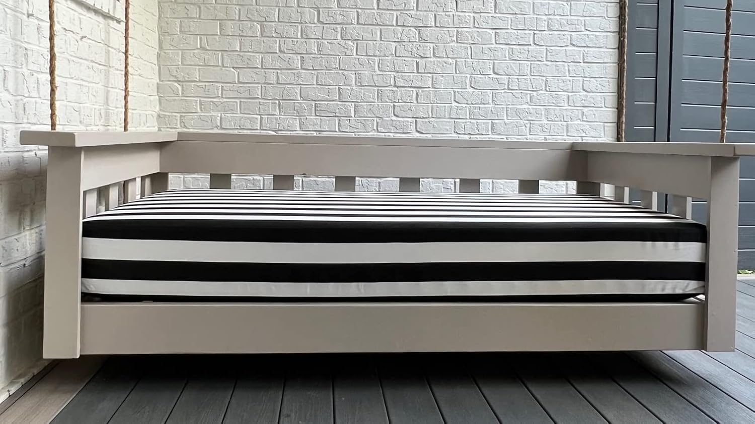 Sunbrella Outdoor Twin Size Mattress Cover (Canvas White 57003)