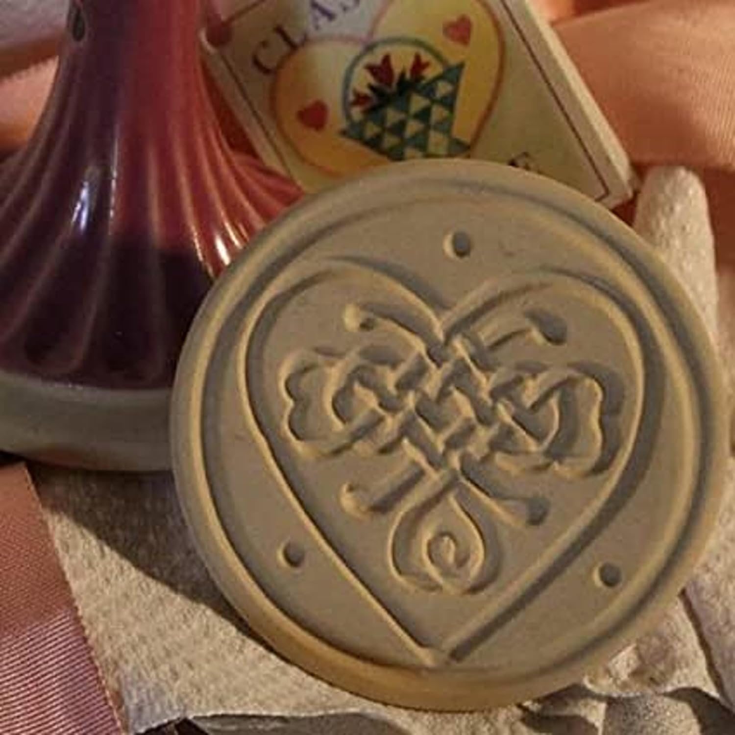 Kitchen Set 1 Celtic Knot Heart Cookie Stamp - Cotton 100% Poli Dri Tea Towel (Holly)