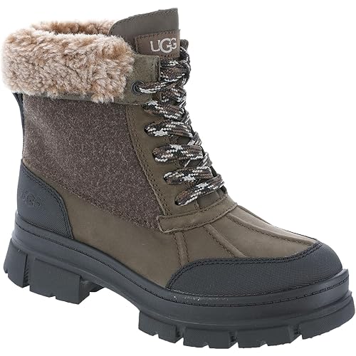 UGG Women's Ashton Addie Tipped Boot