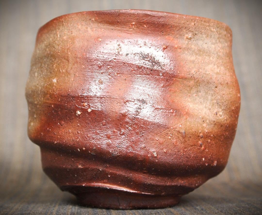 作家友利幸夫師:末石泰節備前窯変焼酎杯C ぼたん☆友利 作家友利幸夫師:末石泰節備前窯変焼酎杯C ぼたん☆友利