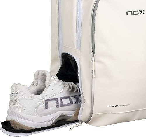 Miniatura 6 de NOX Padel Backpack PRO SERIES  Protección acolchada para raqueta y portátil de capacidad 28L  Bolsillo ventilado para calzado y correas acolchadas
