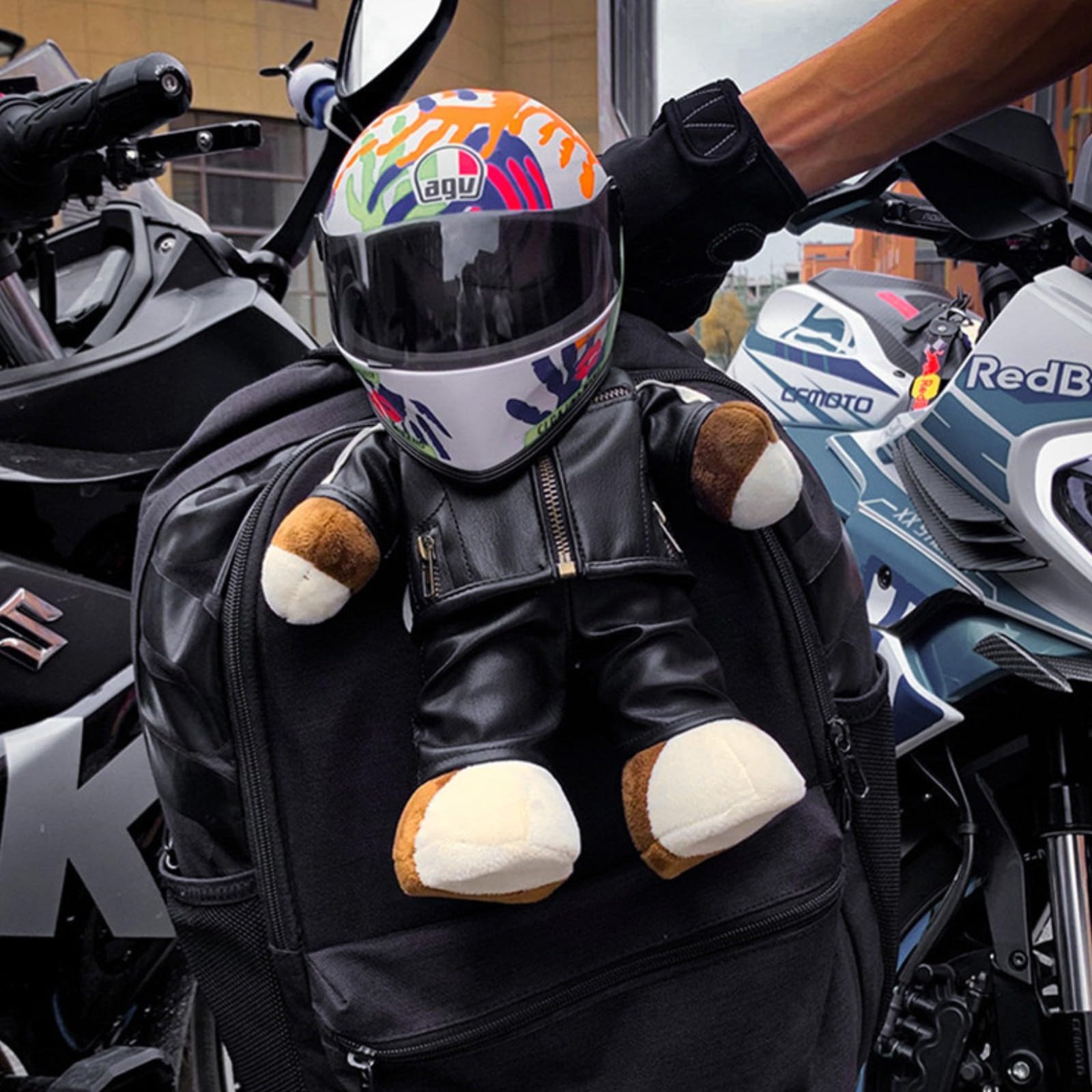 bear custom motorcycles helmet  Ride with the spirit of the wild. Our custom Bear-inspired motorcycle  helmet is made for riders who embody strength, fearlessness, and primal  energy on the road. A bold design that roars