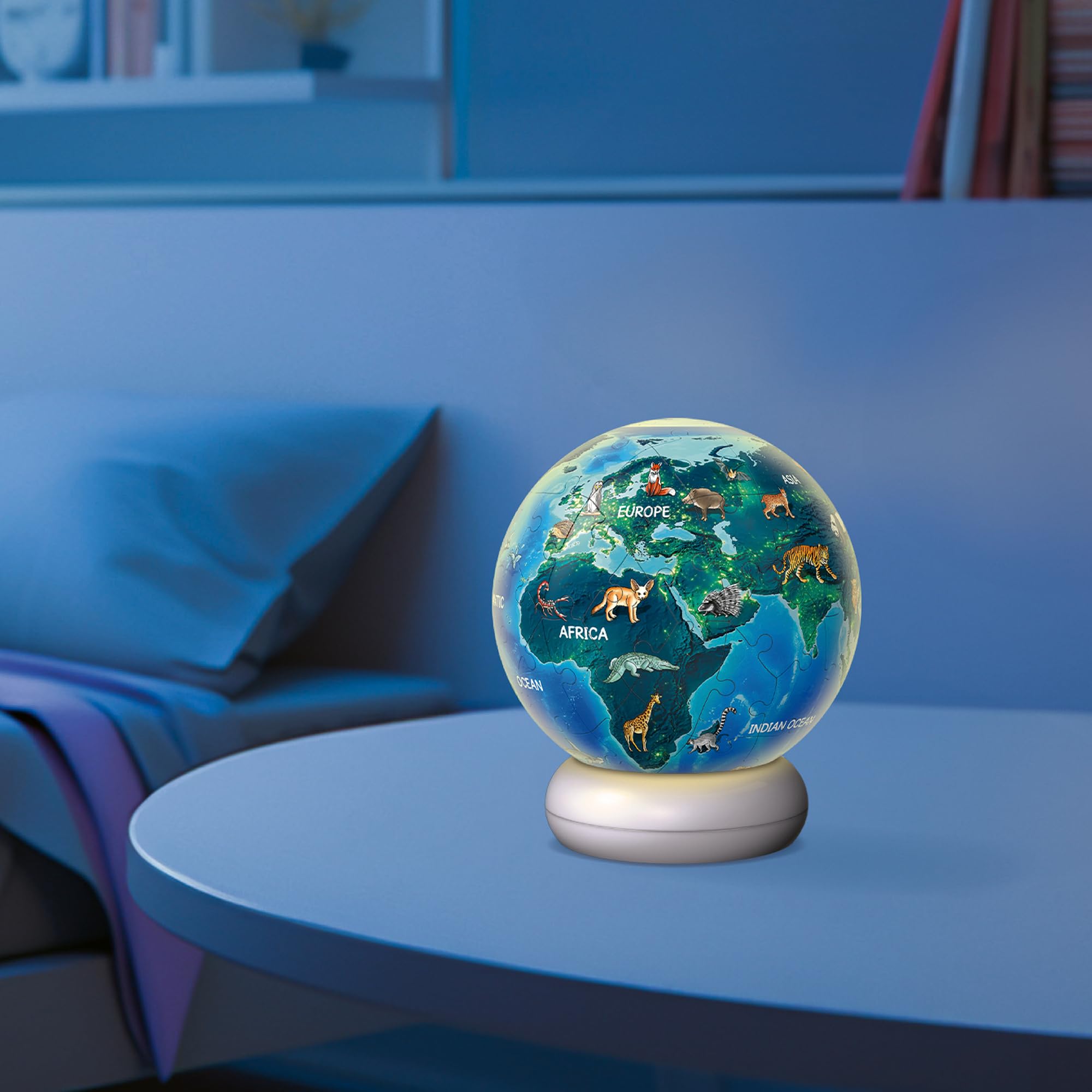 Ravensburger 3D Puzzle Erde mit Tiermotiven - 3D Puzzle Kinder ab 6 Jahren - Puzzle-Ball mit LED Nachtlicht als Nachttischlampe für Kinder - Kinderglobus Geschenke für Mädchen und Jungen - 12008055