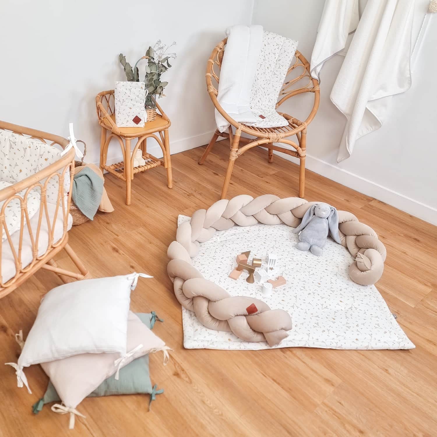 Sevira Kids – Cojín de lactancia ergonómico + funda, Sidonia Made in France