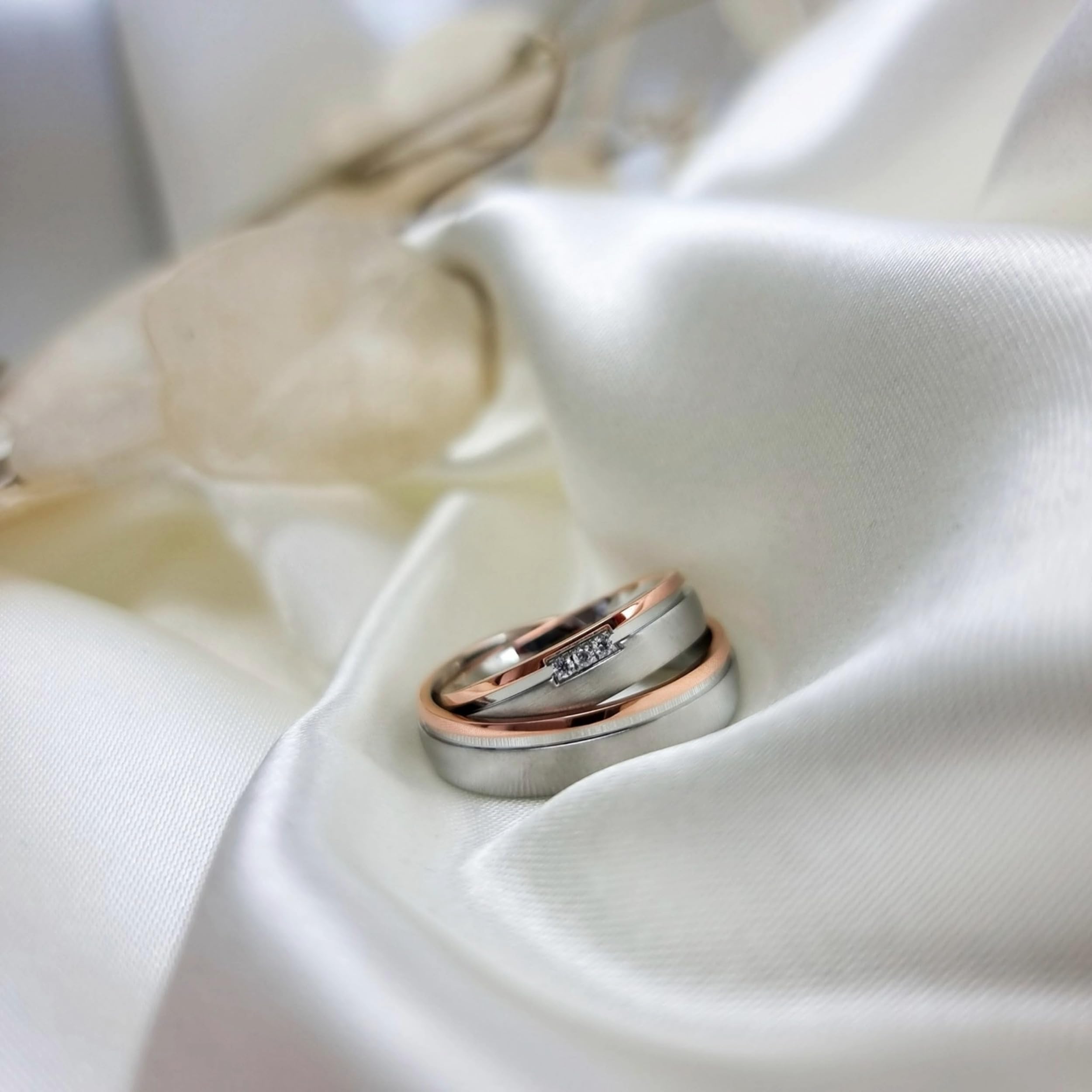 DOOSTI Ring für Damen Herren Partnerring Edelstahl Bicolor Silber Rosegold ohne/mit Zirkonia Ehering Trauring Freundschaftsring Hochzeit Ring Frau Mann