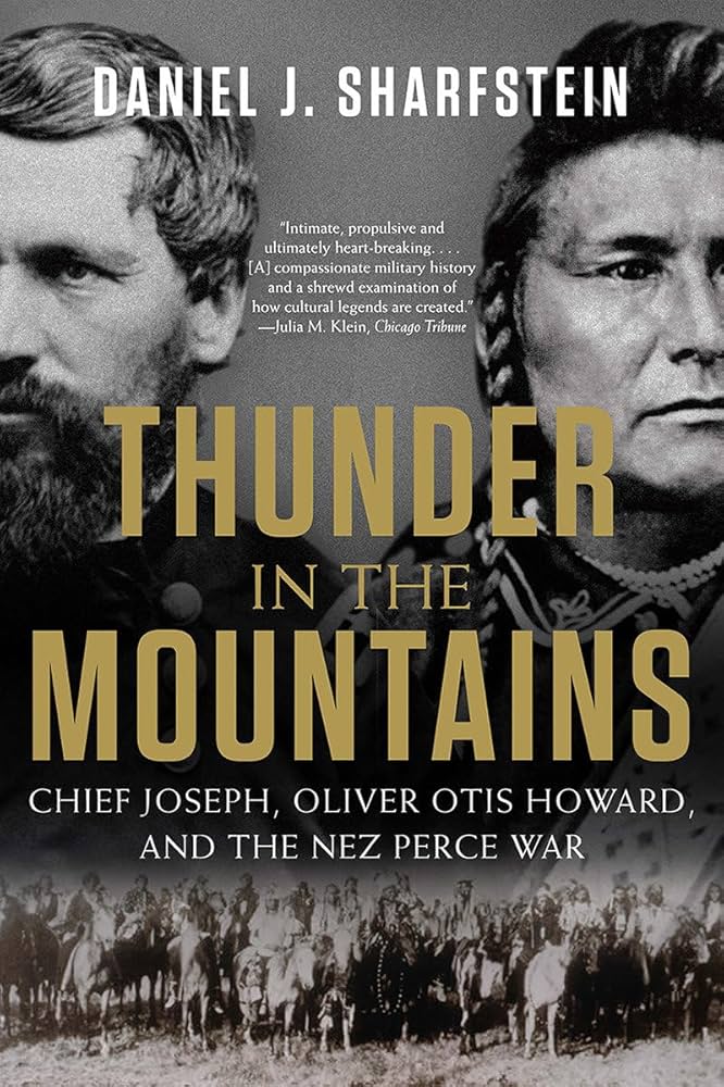 洋書　THE BOOK Thunder in the Mountains: Chief Joseph, Oliver Otis Howard, and