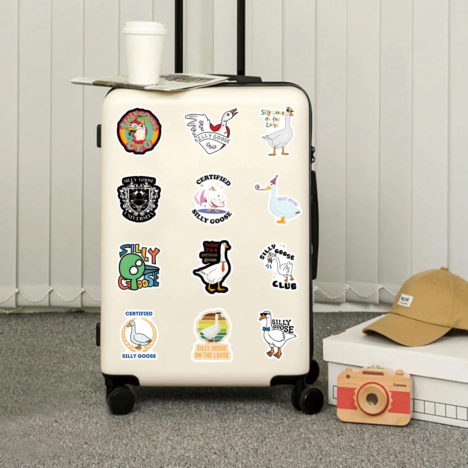 Confezione da 120 adesivi a forma di oca sciocca, in vinile, impermeabili, per bottiglie d'acqua, laptop, telefono, skateboard, scrapbooking, regali per bambini, adolescenti, adulti, fan per feste