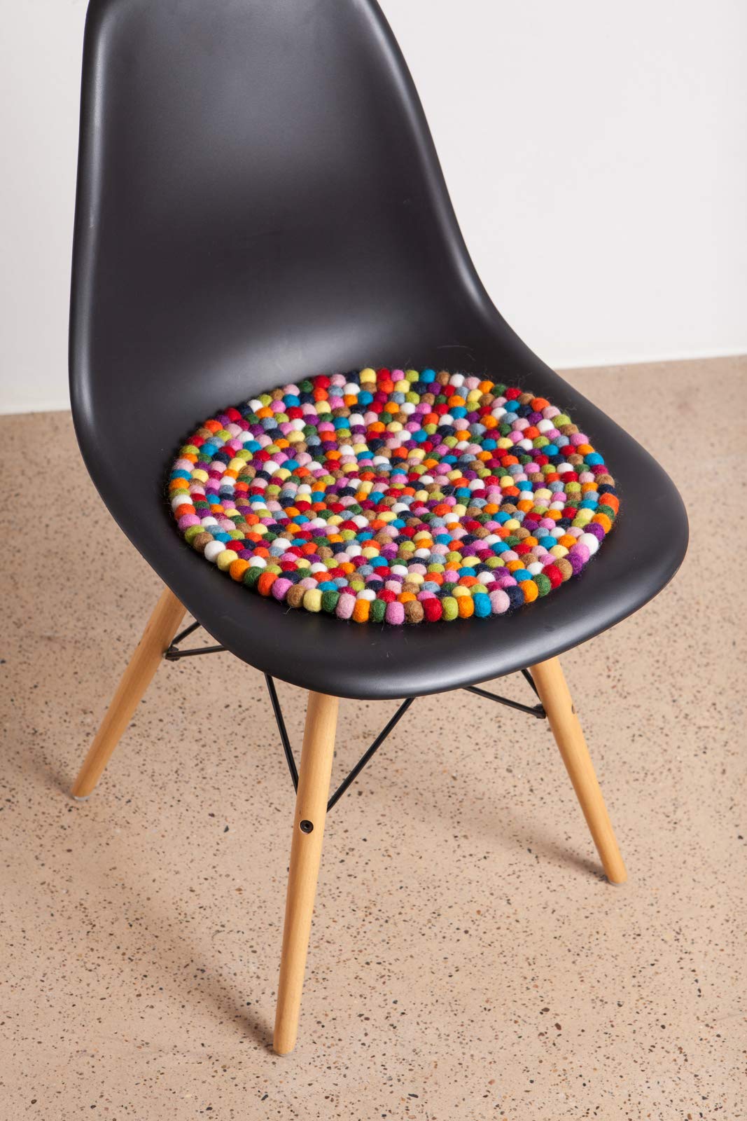 myfelt Filzkugel Sitzauflage/Stuhlauflage - Lotte - 36 cm, bunt