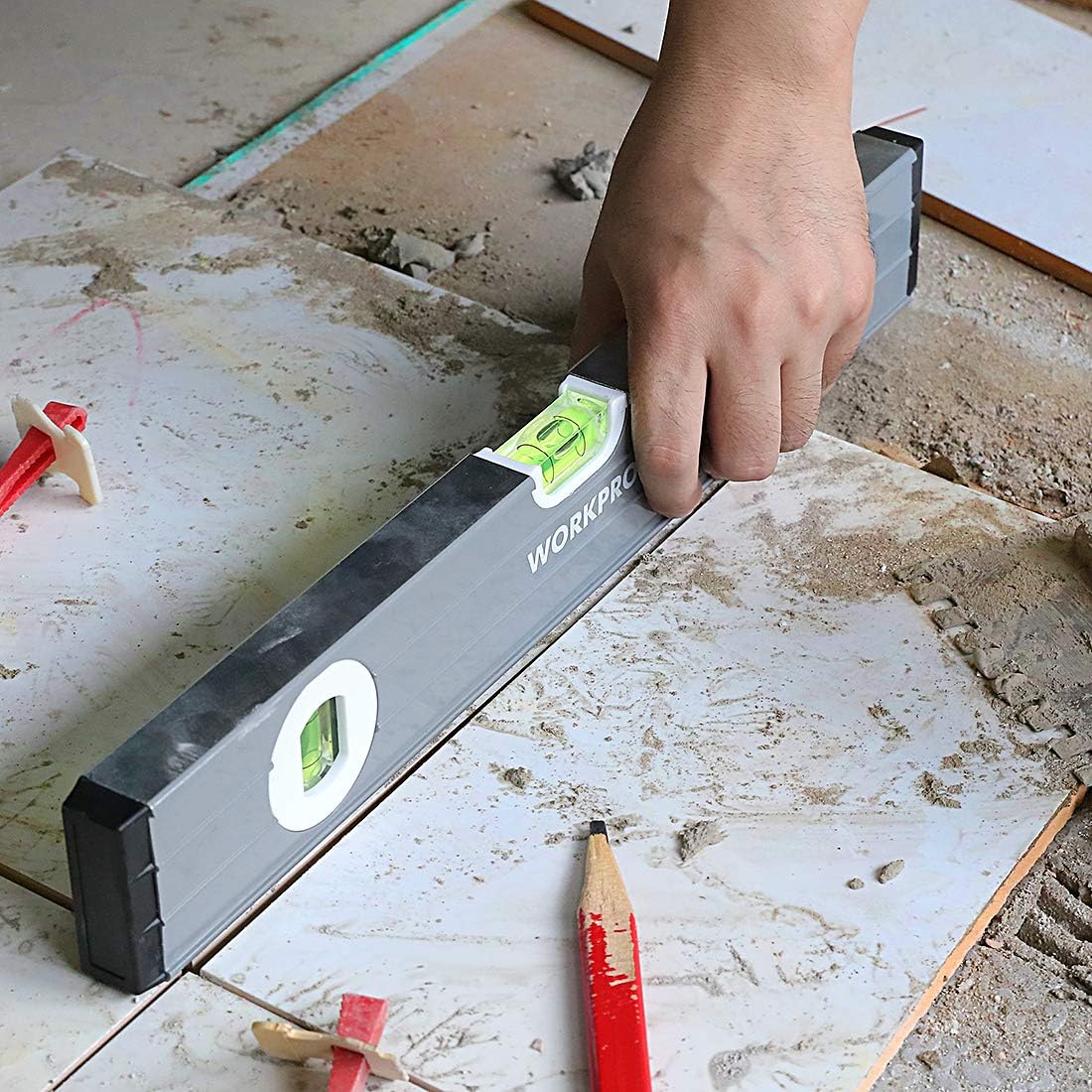 WORKPRO Torpedo Level, 3-Piece Spirit Level Set, 9"(Magnetic), 16"(Non-magnetic), 24"(Non-magnetic), Bubbles Measuring, Clear, Green. - Image 6