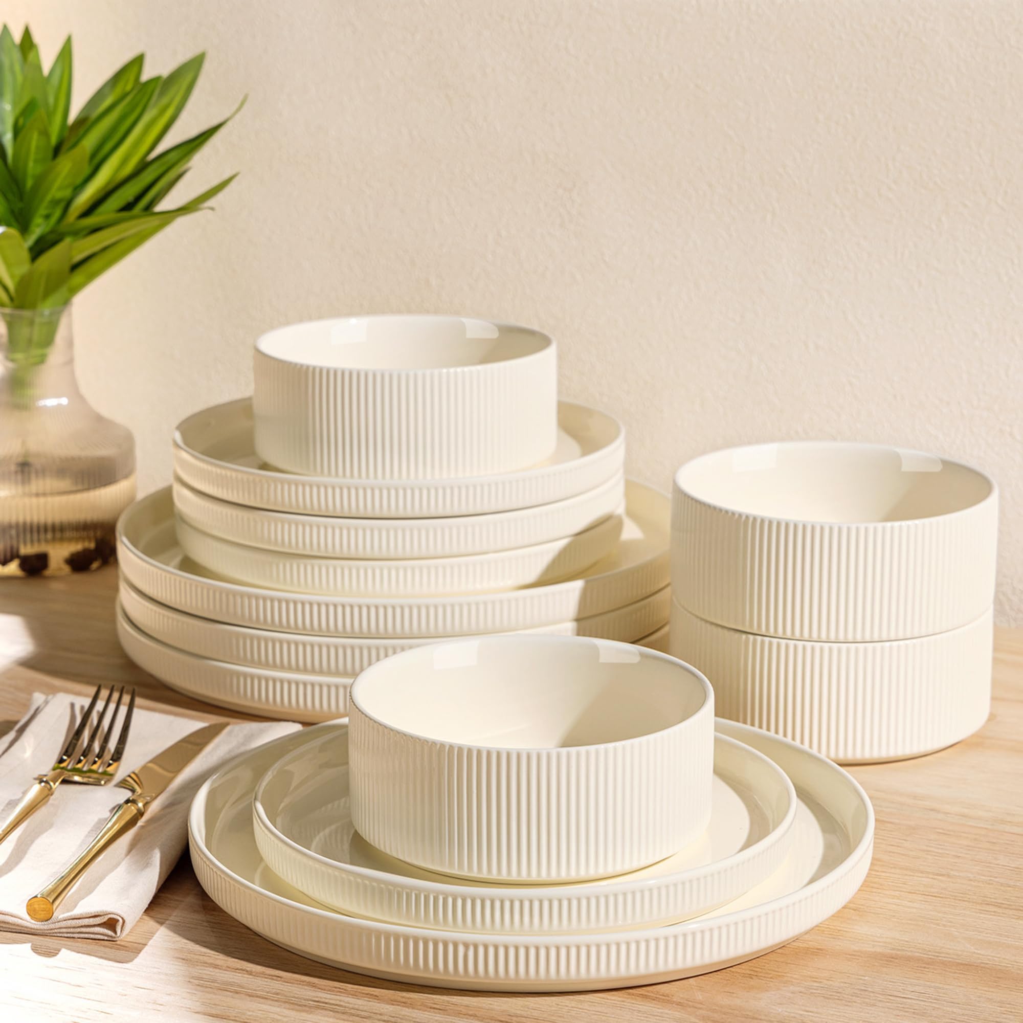 TheTerra Ceramic Dinner Set for 4, 12 Piece Plates & Bowls Set