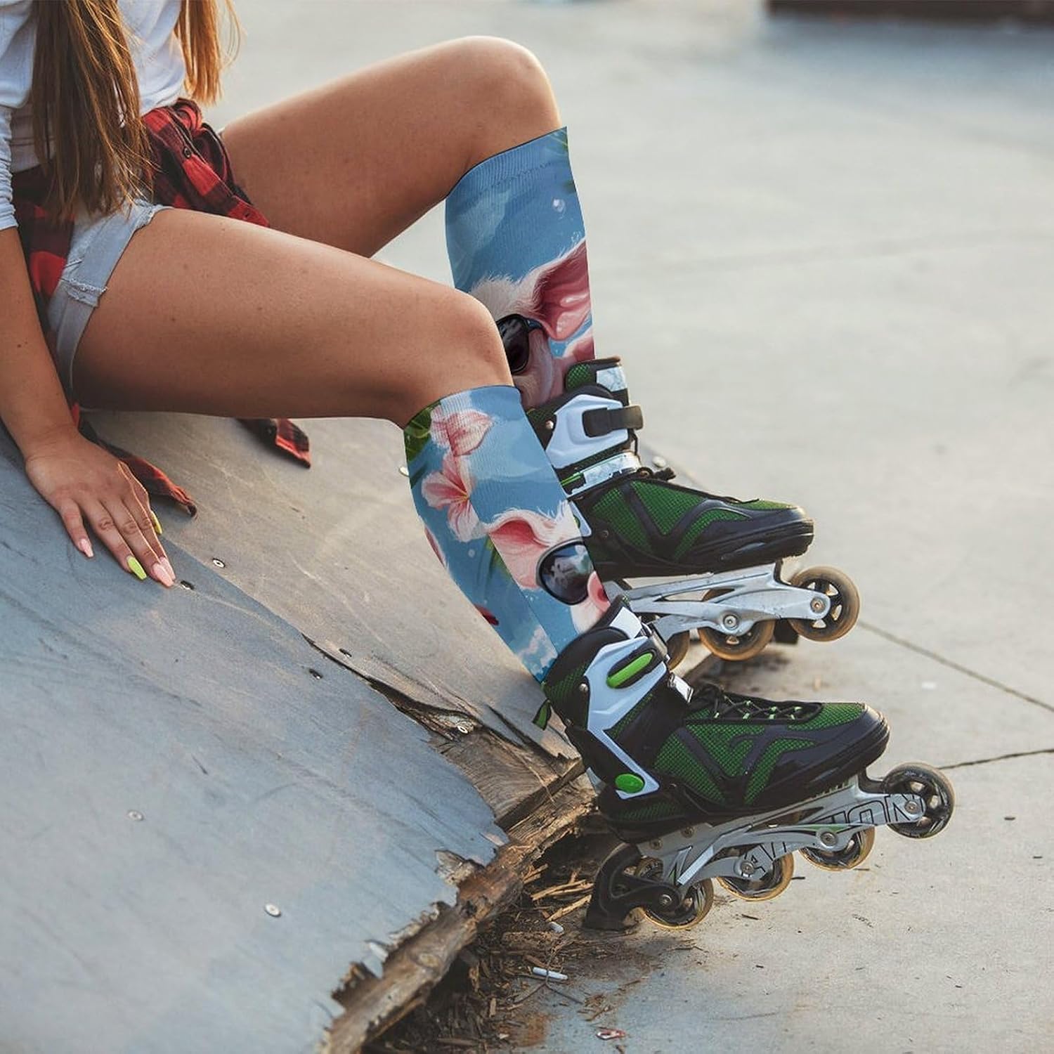 Pigs Surfing Knee High Socks Athletic Long Stockings Sport Casual Crew Tube Sock Boot
