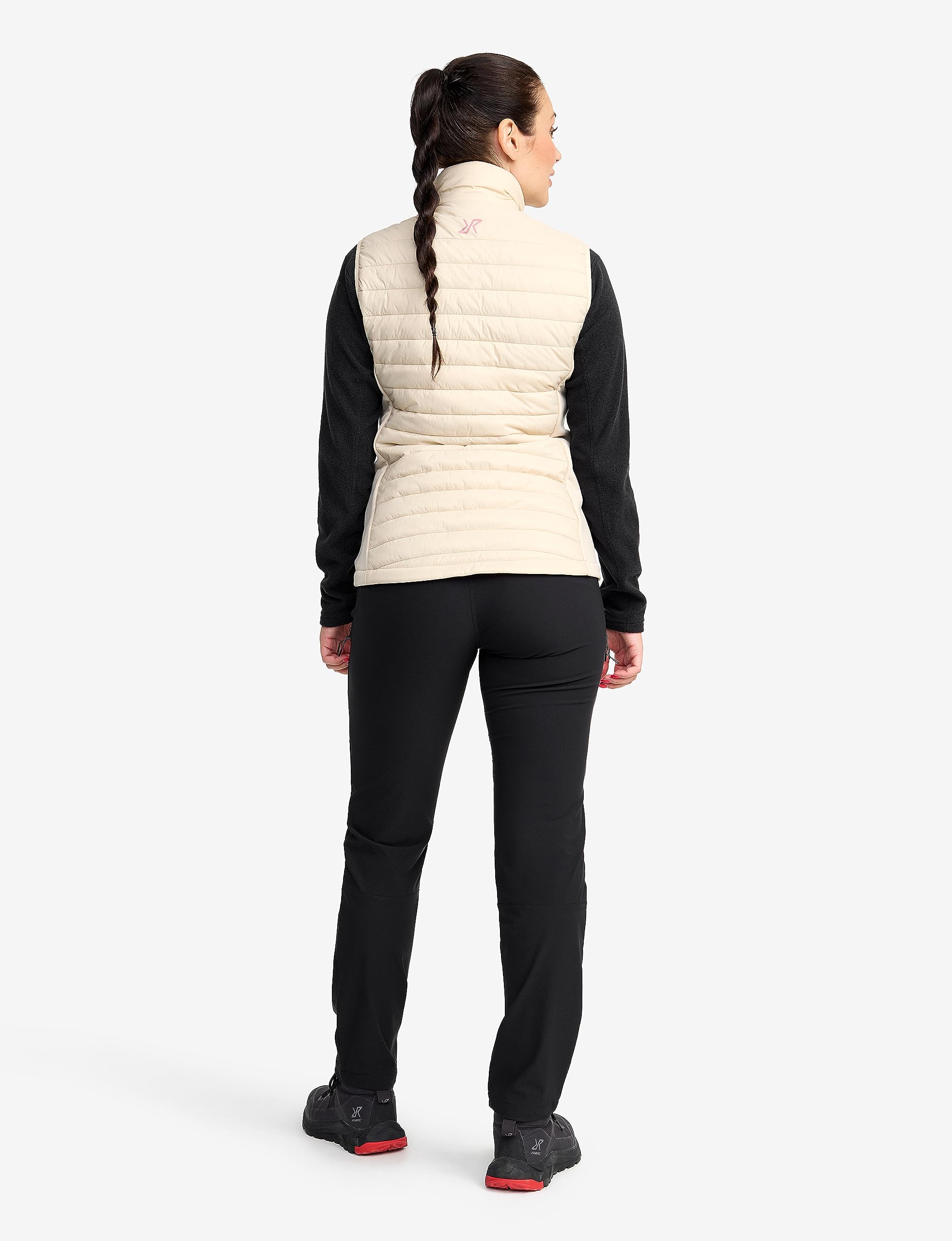RevolutionRace Radical Insulate Vest da Donna, Gilet Leggero e Isolante per l'uso Quotidiano e Tutte le Attività All'aperto