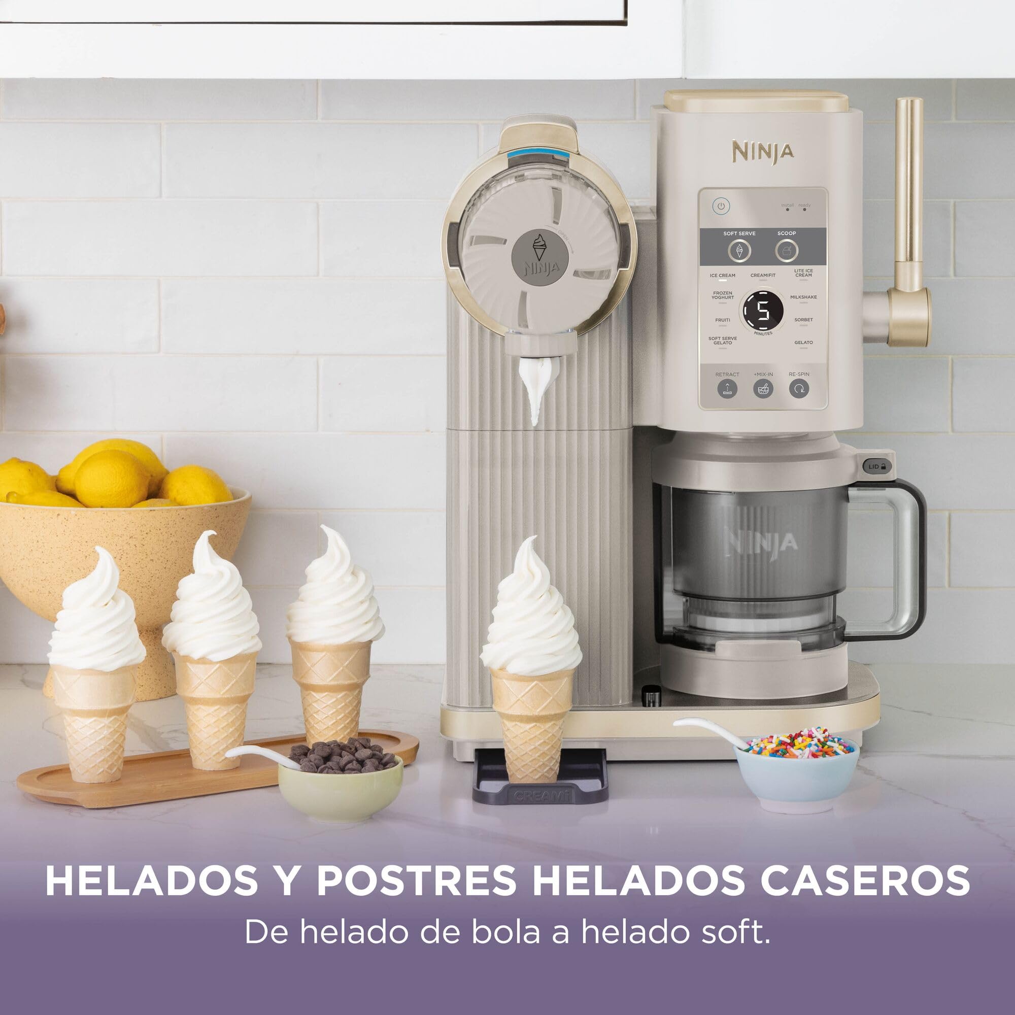 Ninja CREAMi Scoop & Swirl La heladera con 2 tarrinas y 13 funciones prepara helados, helados cremosos, gelatos, batidos y más, y cuenta con la opción de añadir extras, piedra/dorado, NC701EUSTGD