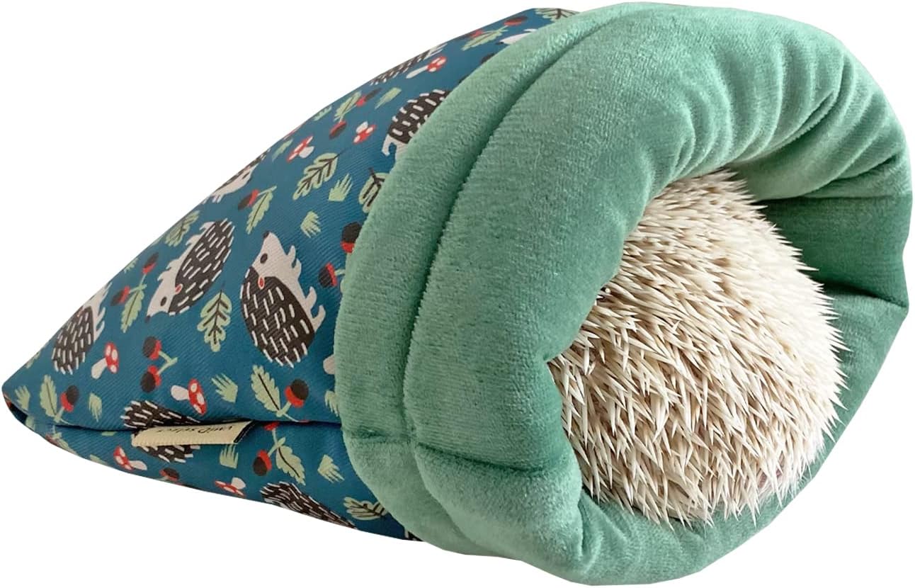 Handmade Cute Cuddle Sack Sleeping Bag Pouch Hideout Cave for Hedgehog, Baby Guinea Pig, Hamster, Rat, Ferret, Squirrel Other Small Animal Beds (Green)
