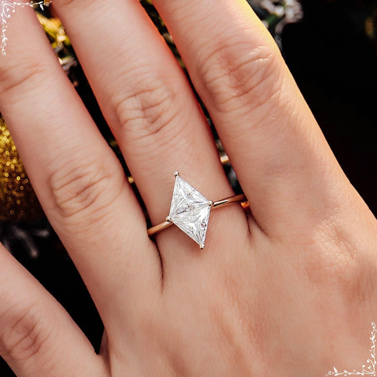 Anillos de compromiso de oro amarillo de 14/9/18 quilates Sin piedras preciosas, anillo de boda con doble triángulo Moissanite Anillos Mujeres