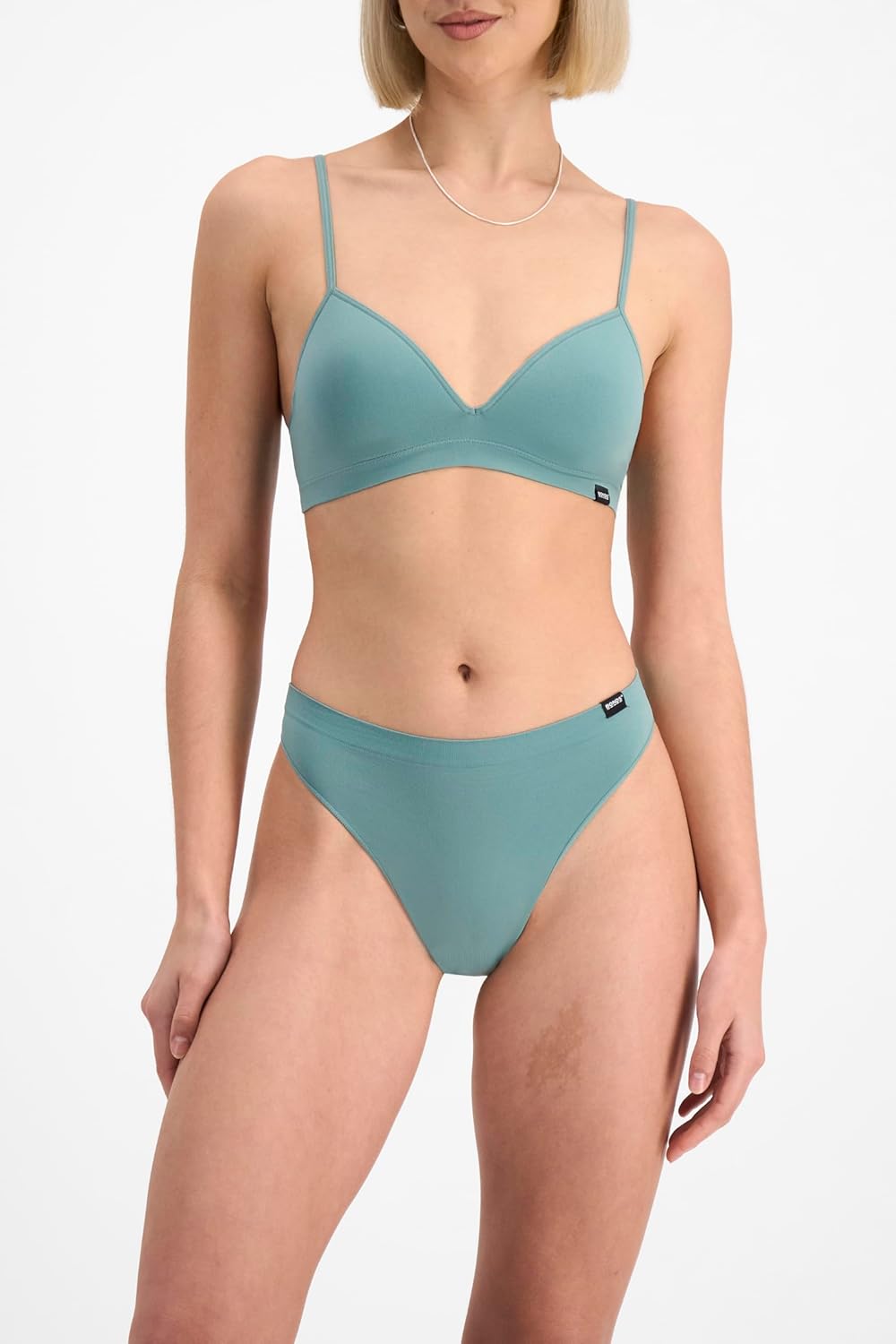 Bonds womens Seamless Icons Thong in Stretchy High Rise Fit for Women, 3-pack - Image 4