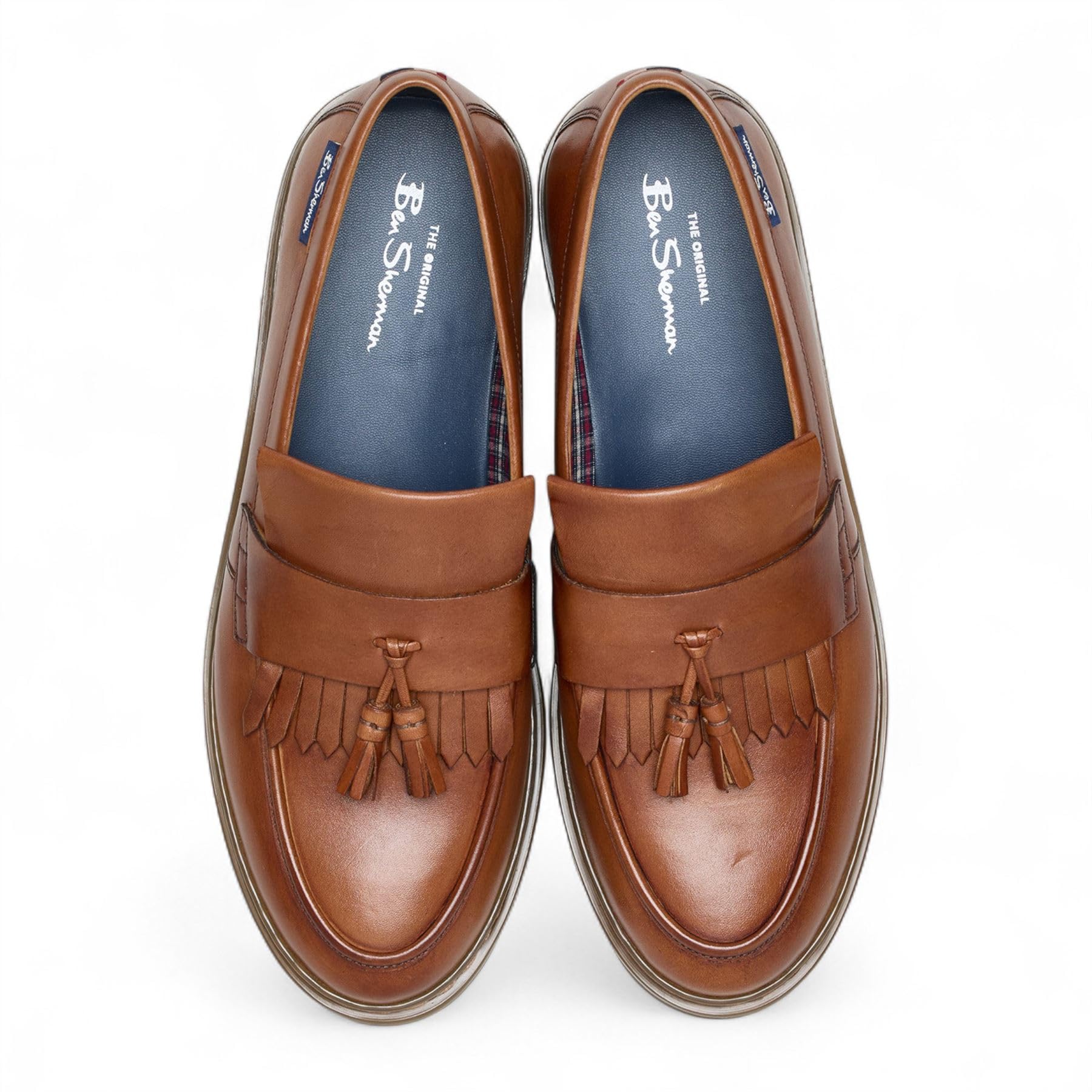 Mocasines de cuero marrón marrón con suela gruesa con borlas para hombre