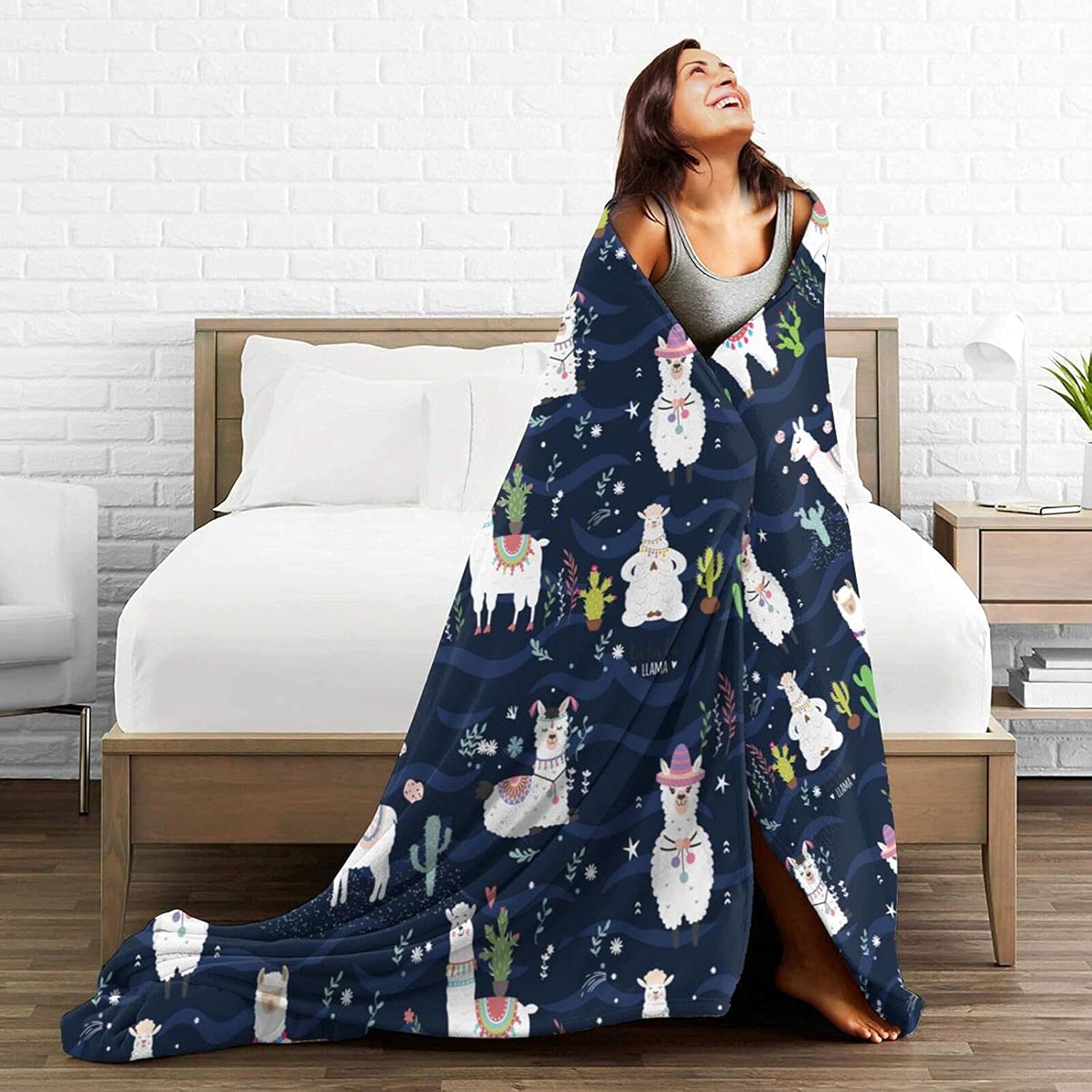 Cute Llama Soft Warm Throw Blanket Lightweight Flannel Fleece Bed Blanket Gift for Girls Boys Men Women Chair Couch 50"x40" - Image 4