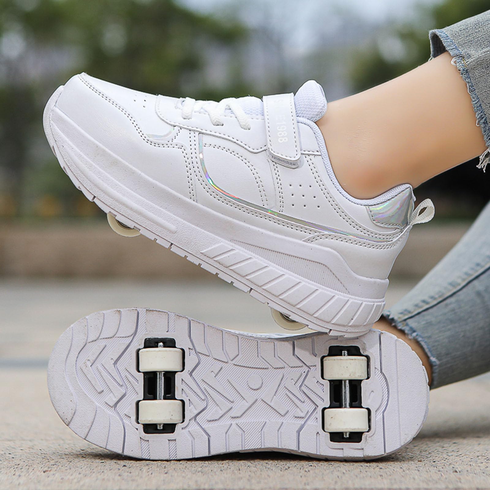 ENEN Chaussure a Roulette Mode Fille, Mode Rue Chaussures a roulettes Retractable Garçons, Basket Roulette Enfant, Roller 4 Roues Déformable Adolescents pour Rue Extérieure Jouer