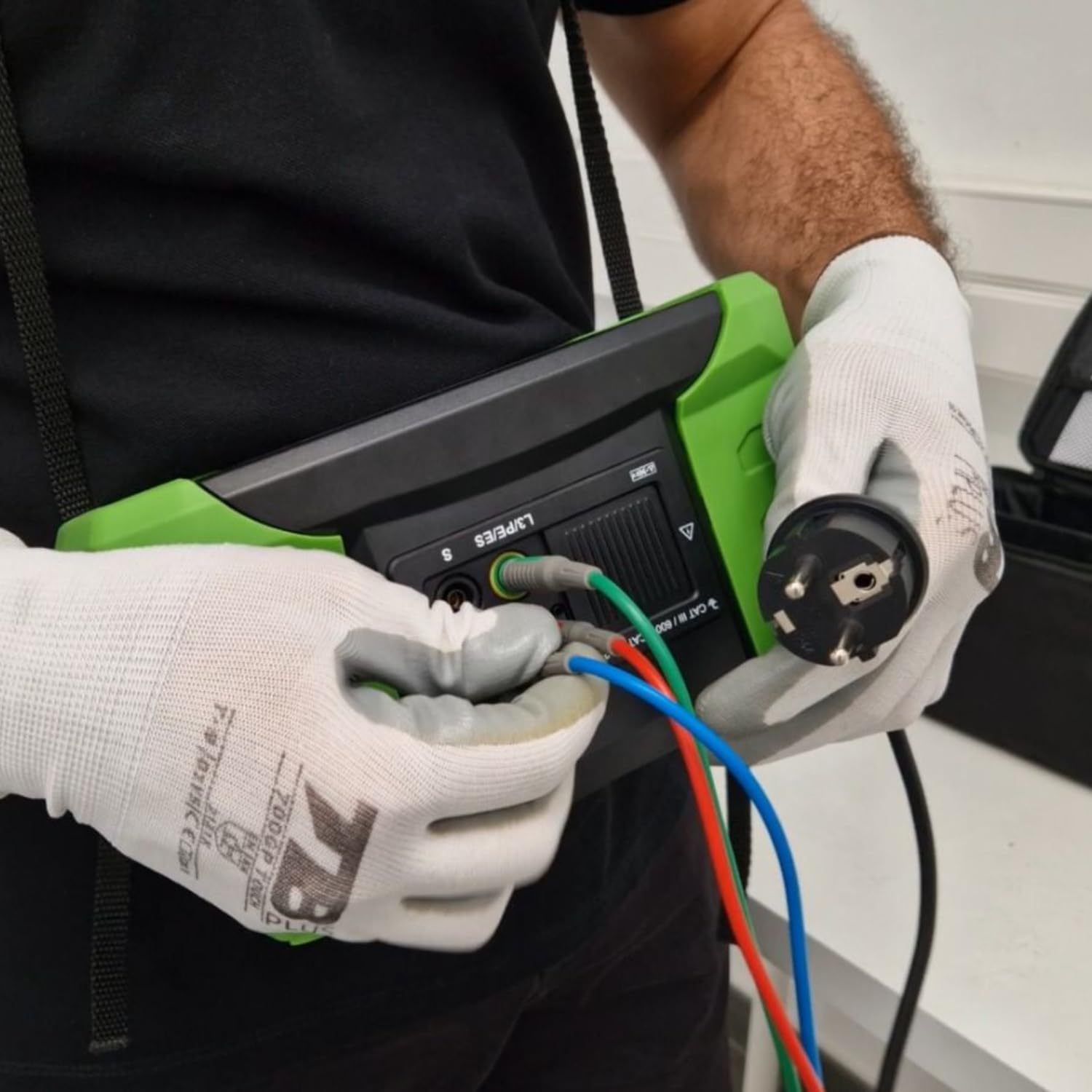 KPS-MULTICHECK6010 Multifunktionales Prüfgerät für elektrische Installationen TRMS - RCD, Schleifenimpedanz, Durchgang, Isolationswiderstand