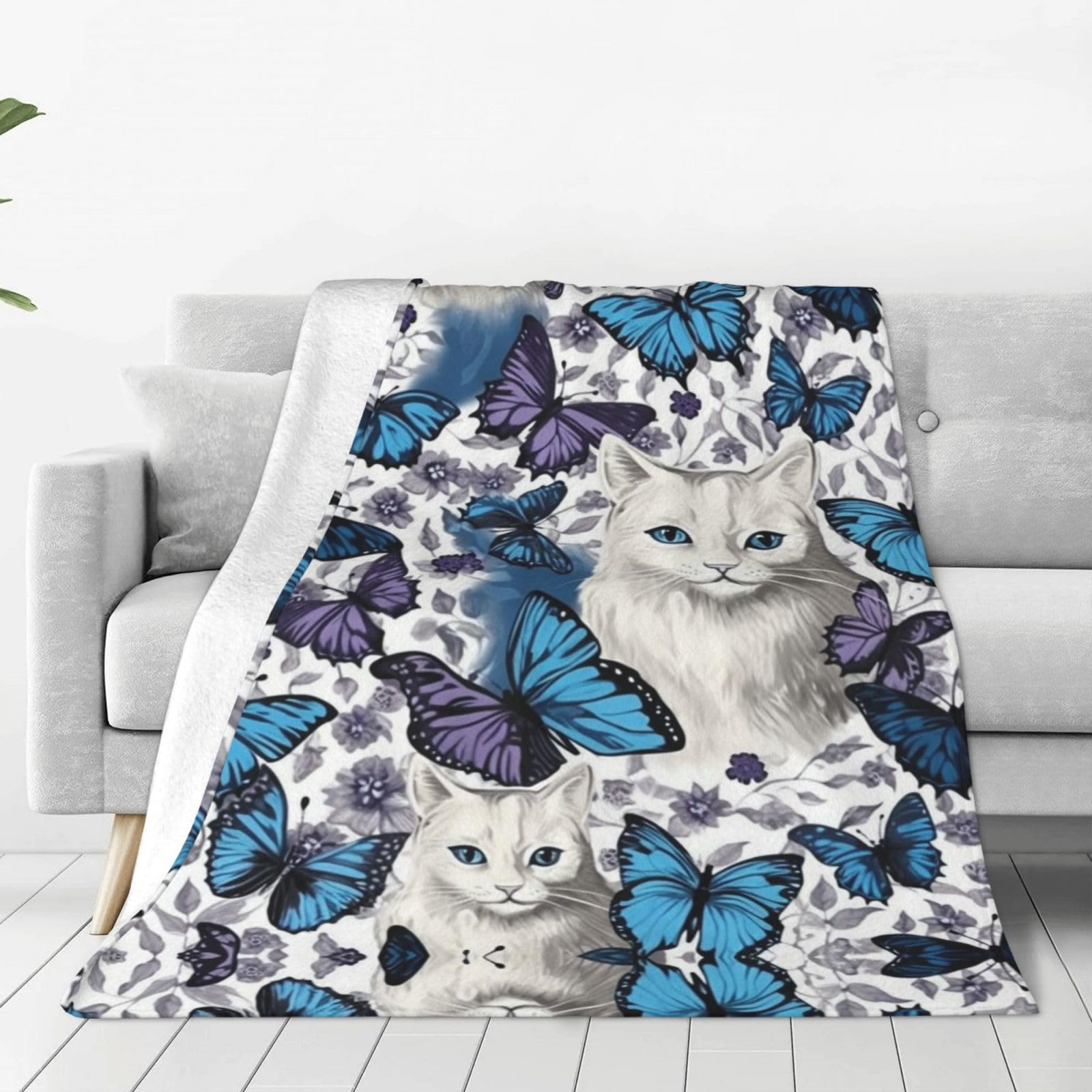 Couverture polaire chaude et légère pour se détendre sur le canapé