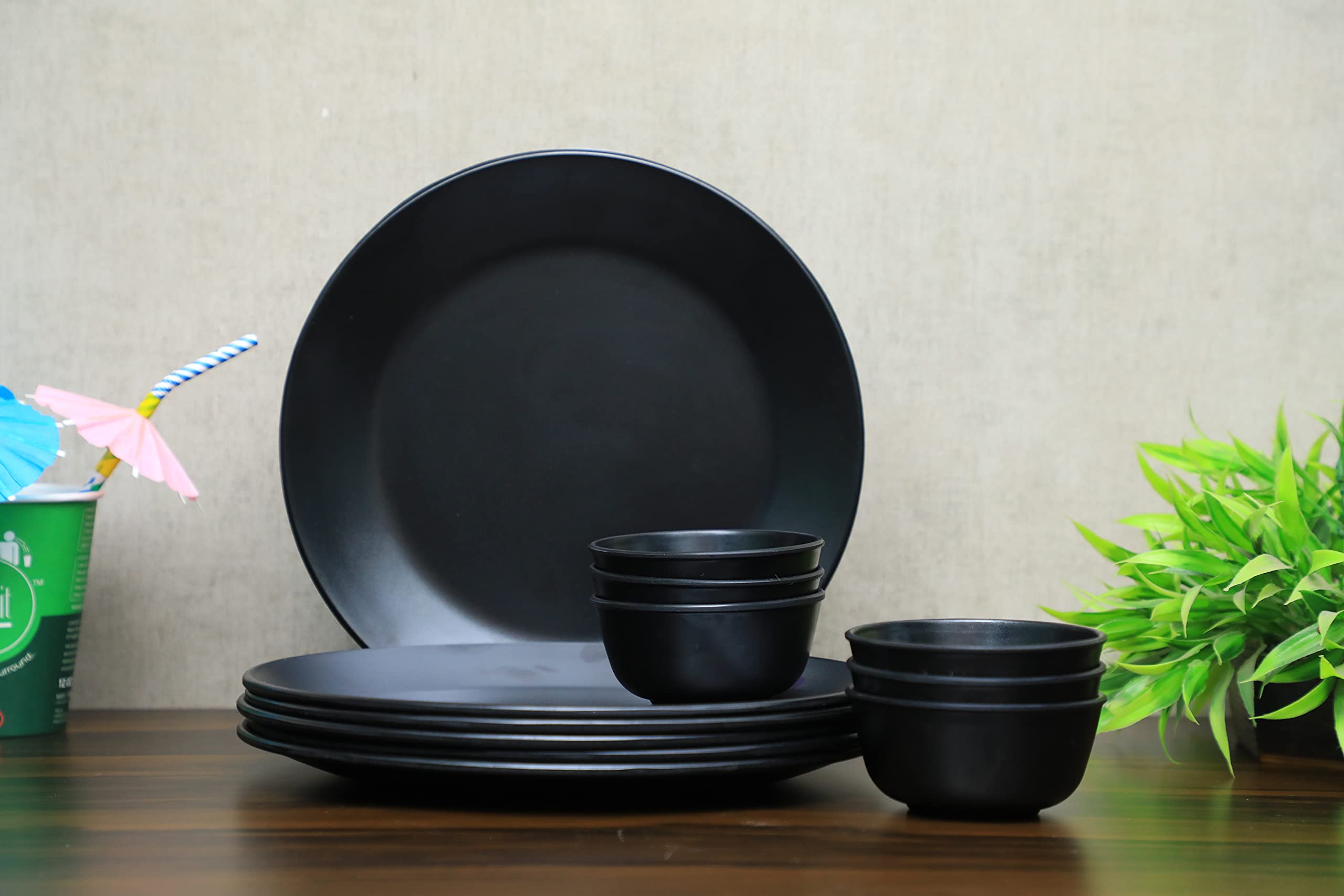Greenland Black Melamine Dinner Set - 12 Piece -16 Greenland Black Melamine Dinner Set - 12 Piece -16