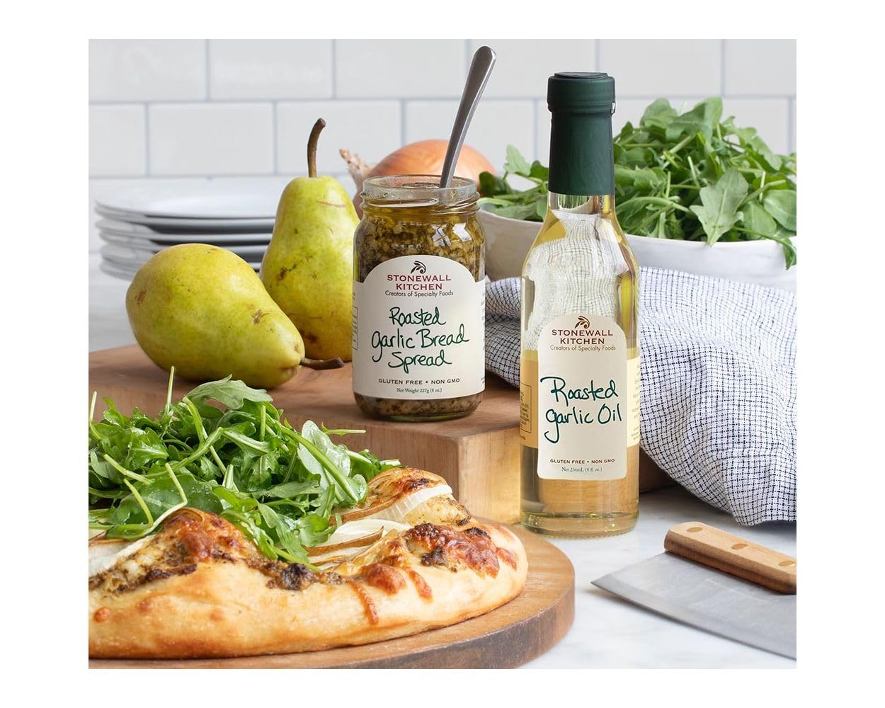 Stonewall Kitchen Roasted Garlic Oil, Knoblauchöl | Premium-Gourmetöl mit dem intensiv-würzigen Geschmack von langsam geröstetem Knoblauch. Perfekt für Pasta und Marinaden