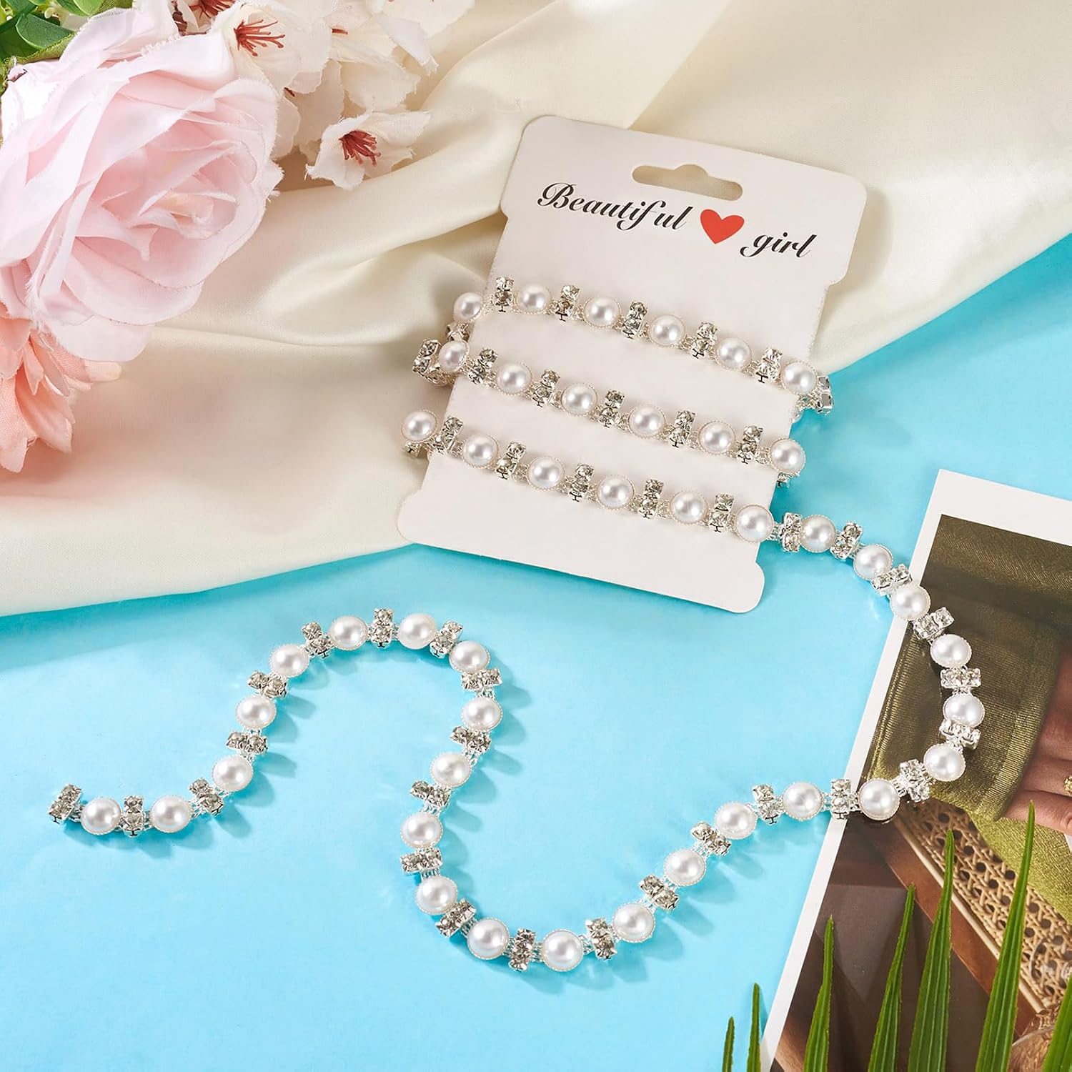 Elecrelive 1 Yard Rhinestone Trim Chains Imitation Pearl Beaded Close Chain Diamonds Rhinestone Pearl Trim 9x5.5mm for Sewing Craft Applique Clothing Wedding Decoration