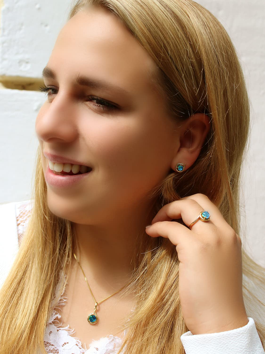 My Gold Damen Ohrringe Gold 333 Mit Opal Echtes Gelbgold (8 Karat) Damenohrringe Edelsteinohrringe Oplaohrringe 11 x 5 mm Sala