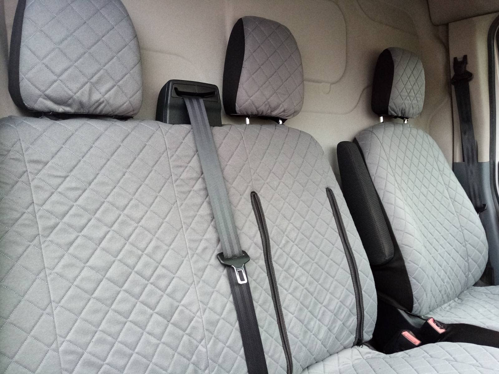 coprisedili anteriori 2+1 per veicoli con guida a sinistra, tutti grigi, in microfibra, progettati per adattarsi a FORD TRANSIT CUSTOM 2015+, cabina piccola