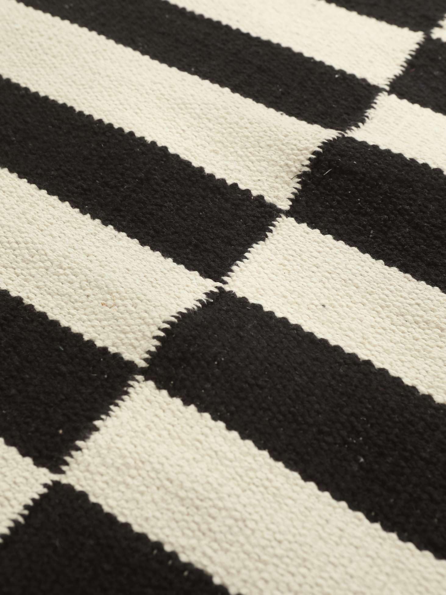 RugVista Moderno Tappeto, 80 x 250 cm, Nero/Bianco | Moderni, Rettangolare, Pelo corto, Lavabile solo a secco, Soggiorno, Camera da letto, Corridoio