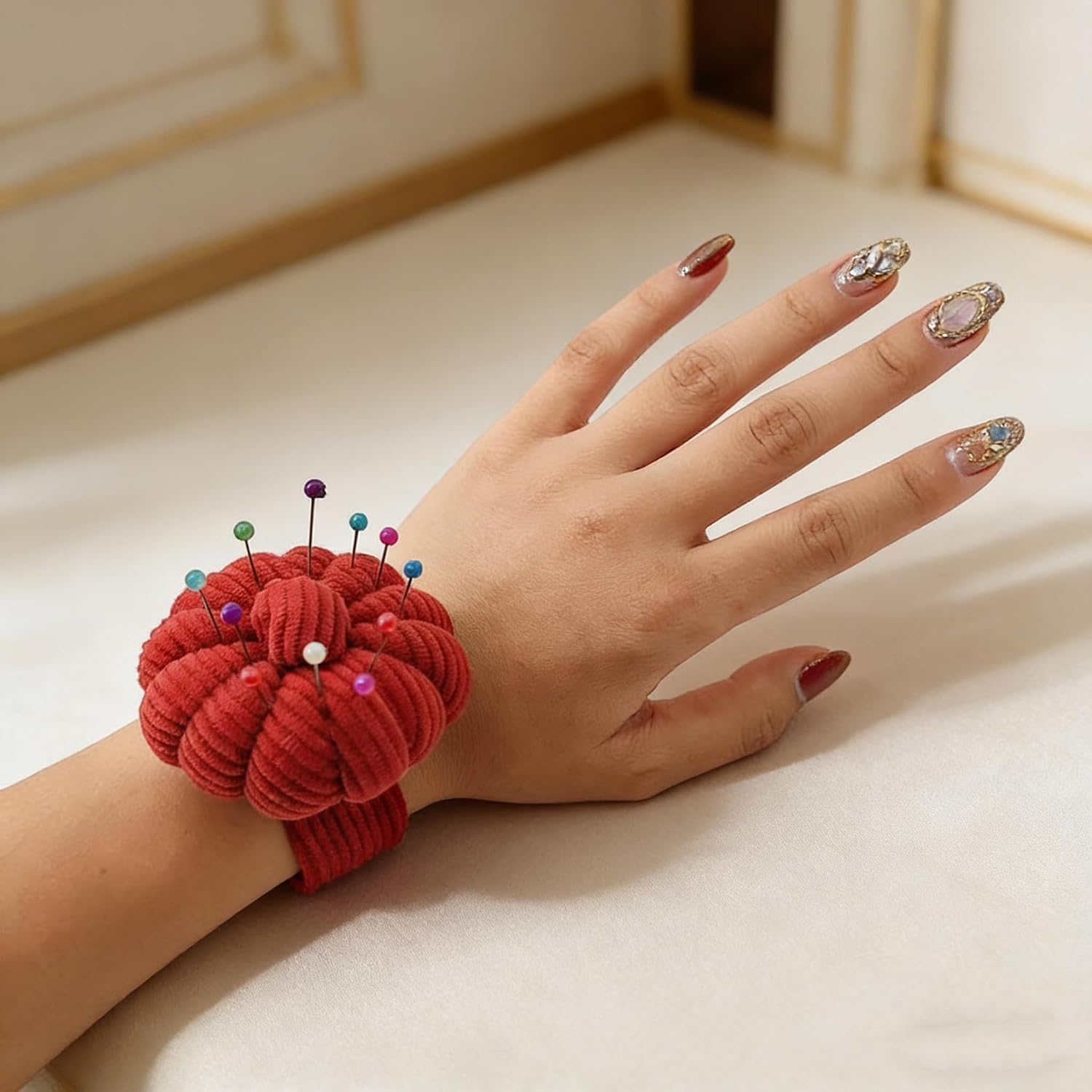Wrist Pin Cushion Pincushions Needlework DIY Handcraft Needles Holder for Sewing and Quilting Pop Snap Ring with 1 Elastic Strap Finger Ring Pincushions Pumpkin ShapedShaped