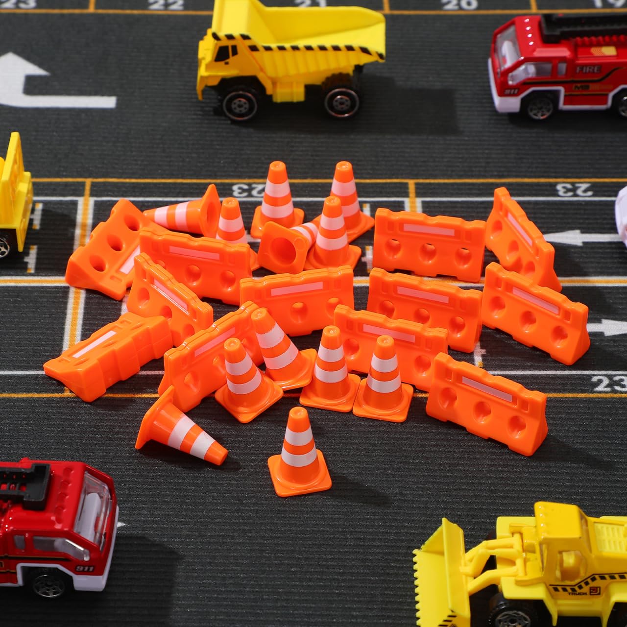 50 pièces Mini cône de circulation jouets cônes de circulation miniatures pour enfants enfants RC télécommande voiture Football formation | Leroy Merlin