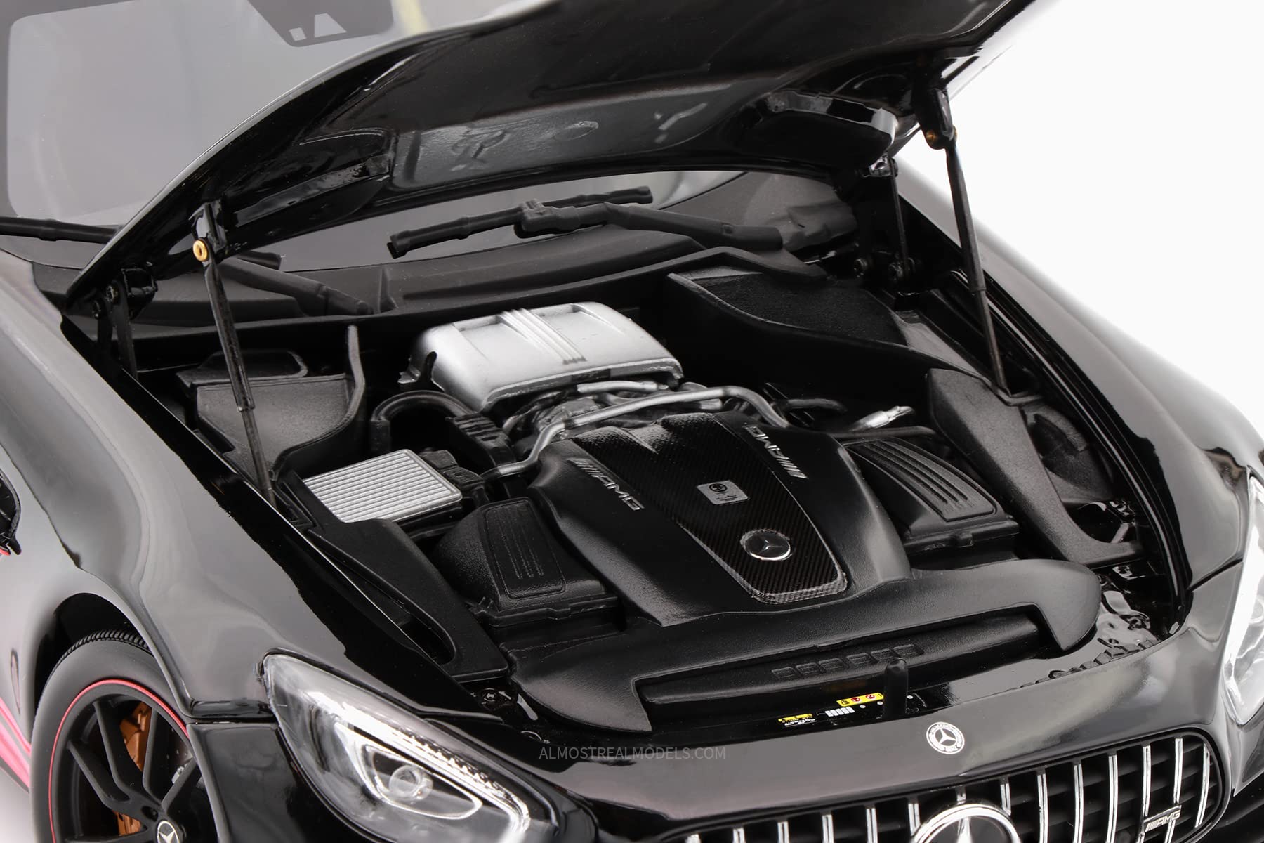 希少ALMOSTREAL 1/18 メルセデスAMG GTR 2017 マット Amazon | ALMOST