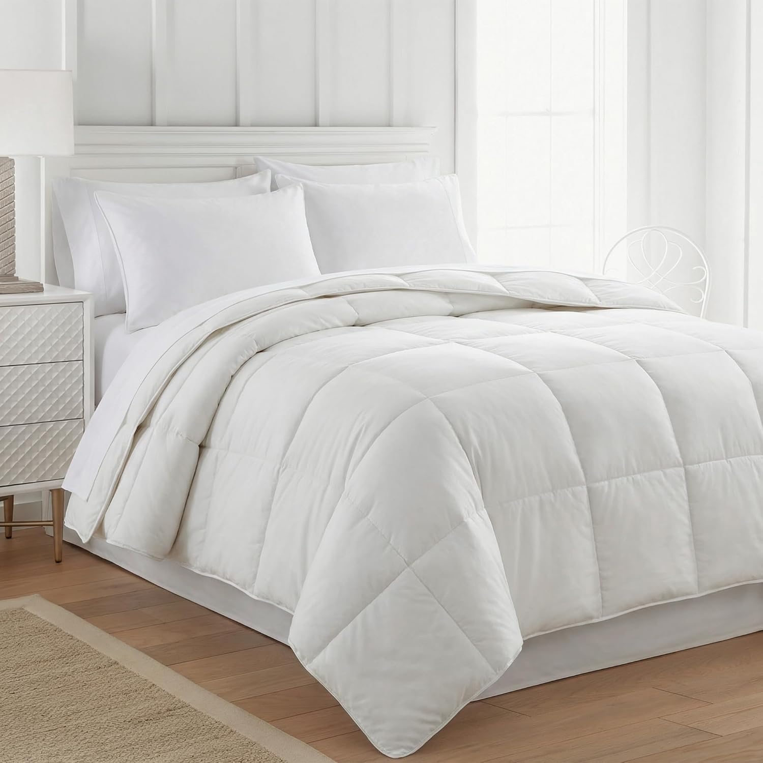 Levtex Home - Duvet Insert - King Duvet Inner (106x94in) - Down Alternative Comforter with Cotton Cover - All-Season - Hypoallergenic Polyester Fill - Corner Tabs - White - Machine Washable