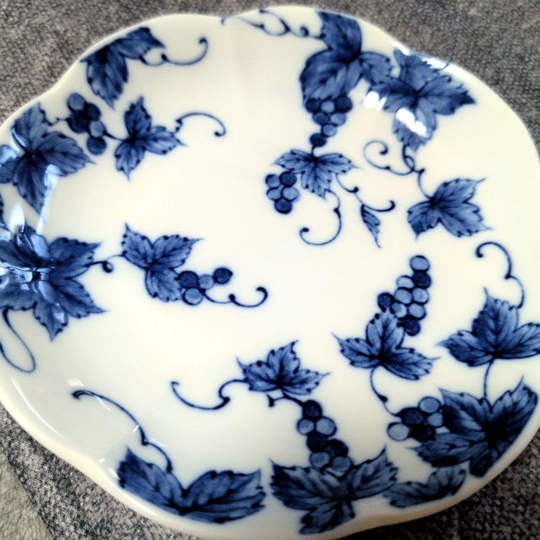 Amazon.co.jp: たち吉 TABLEWARE 葡萄模様 皿 5枚セット : おもちゃ